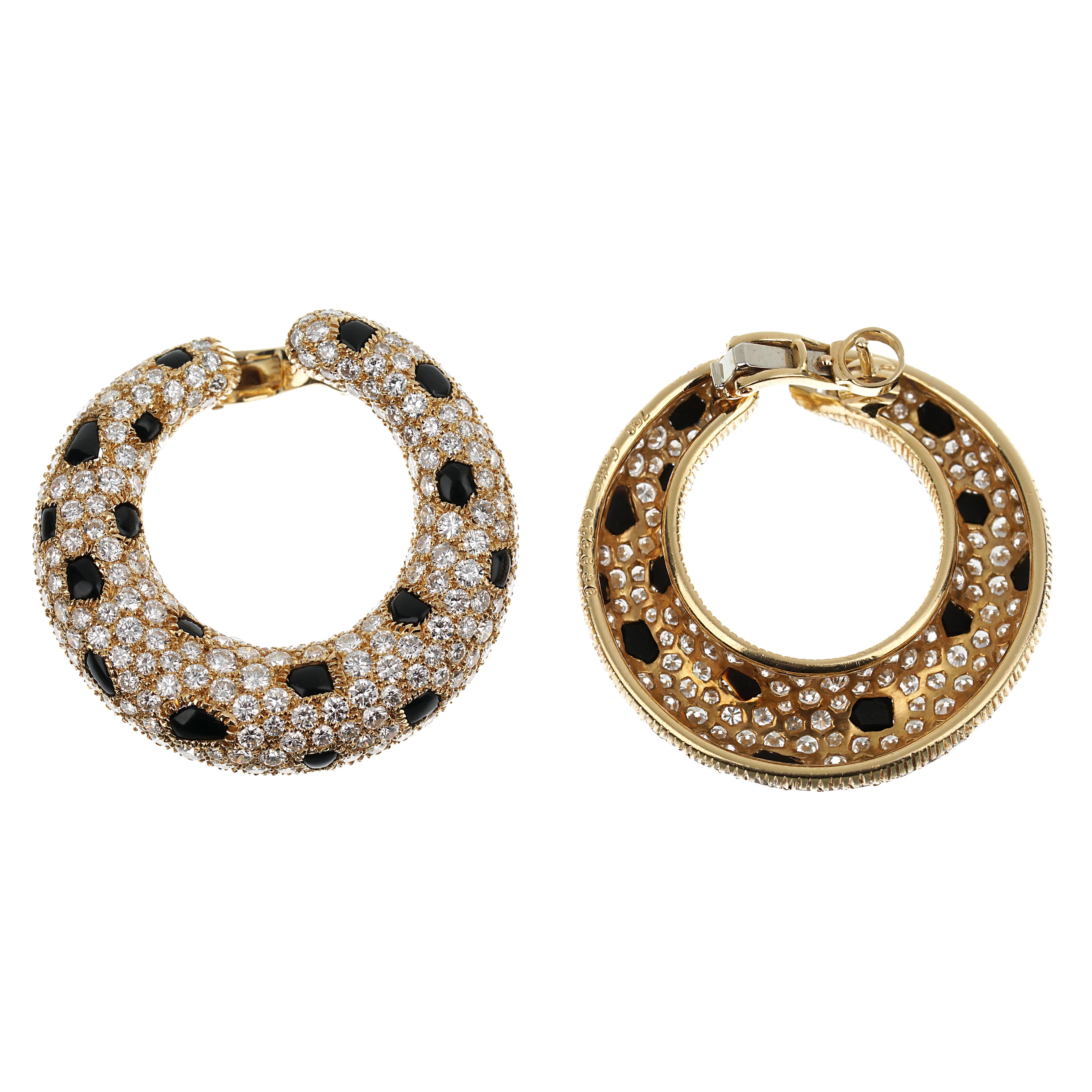 Round Cut Cartier Panthere Onyx Diamond Yellow Gold Vintage Hoop Earrings For Sale