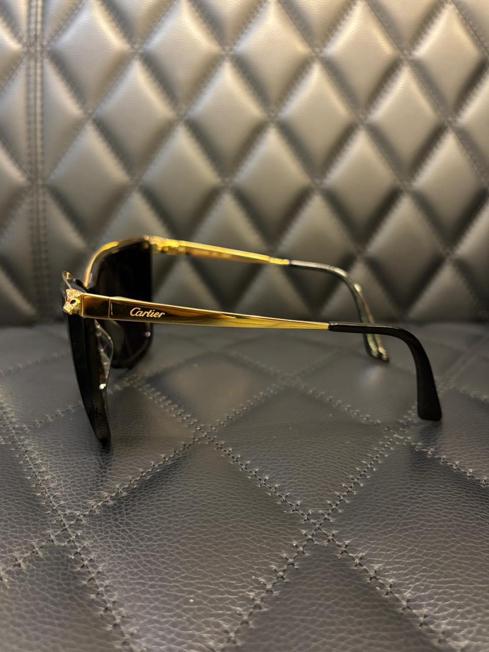 Cartier Panthere Oversized Sunglasses In condizioni ottime in vendita a Jakarta, Daerah Khusus Ibukota Jakarta