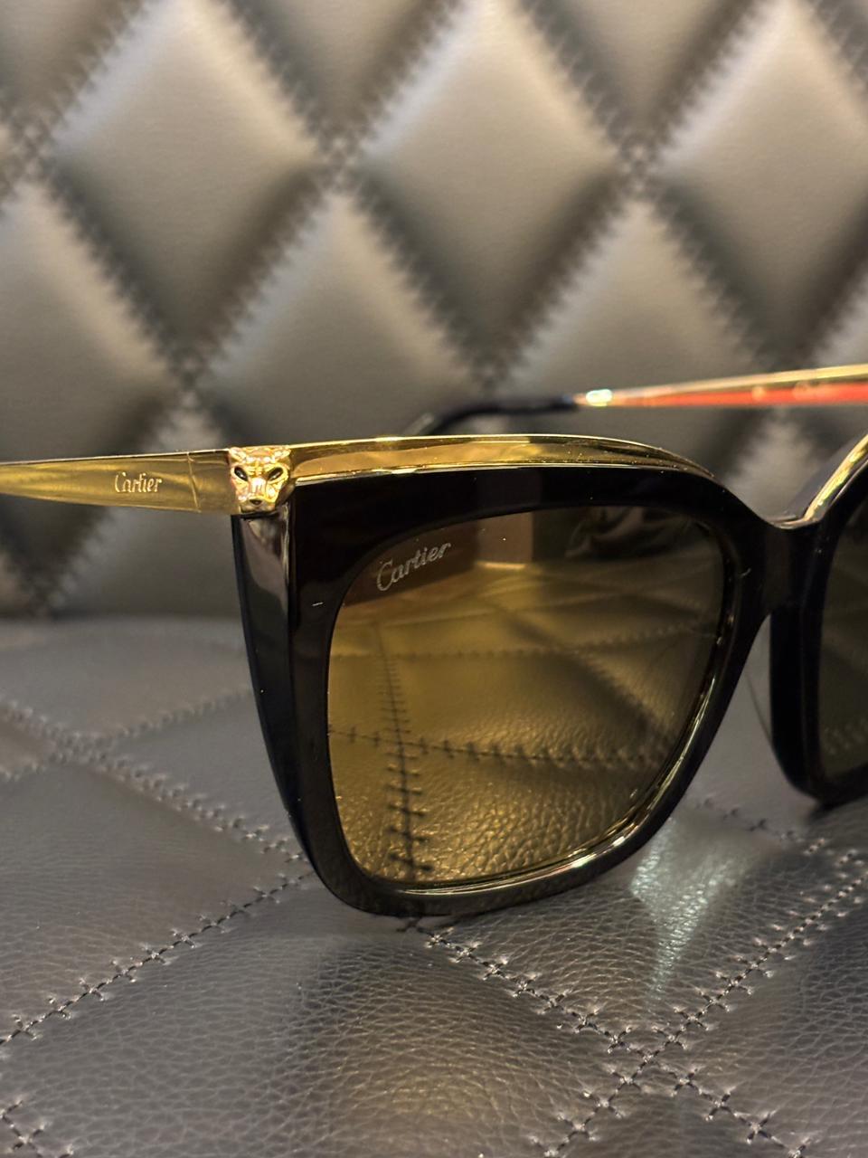 Cartier Panthere Oversized Sunglasses in vendita 1