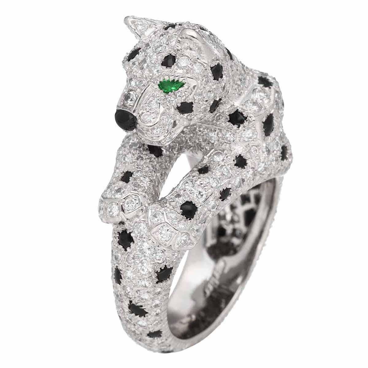 ■Item No.: 24290719
■Brand: Cartier
■Product Name: Panthère de Cartier Ring
■Material: Diamond, Emerald, Onyx, PT950 Platinum
■Weight: Approx. 26.9g
■Ring Size: Approx. EU：53/USA：6.25
■Width: Approx. 14.75mm / 0.581inch
■Accessories: Cartier box,