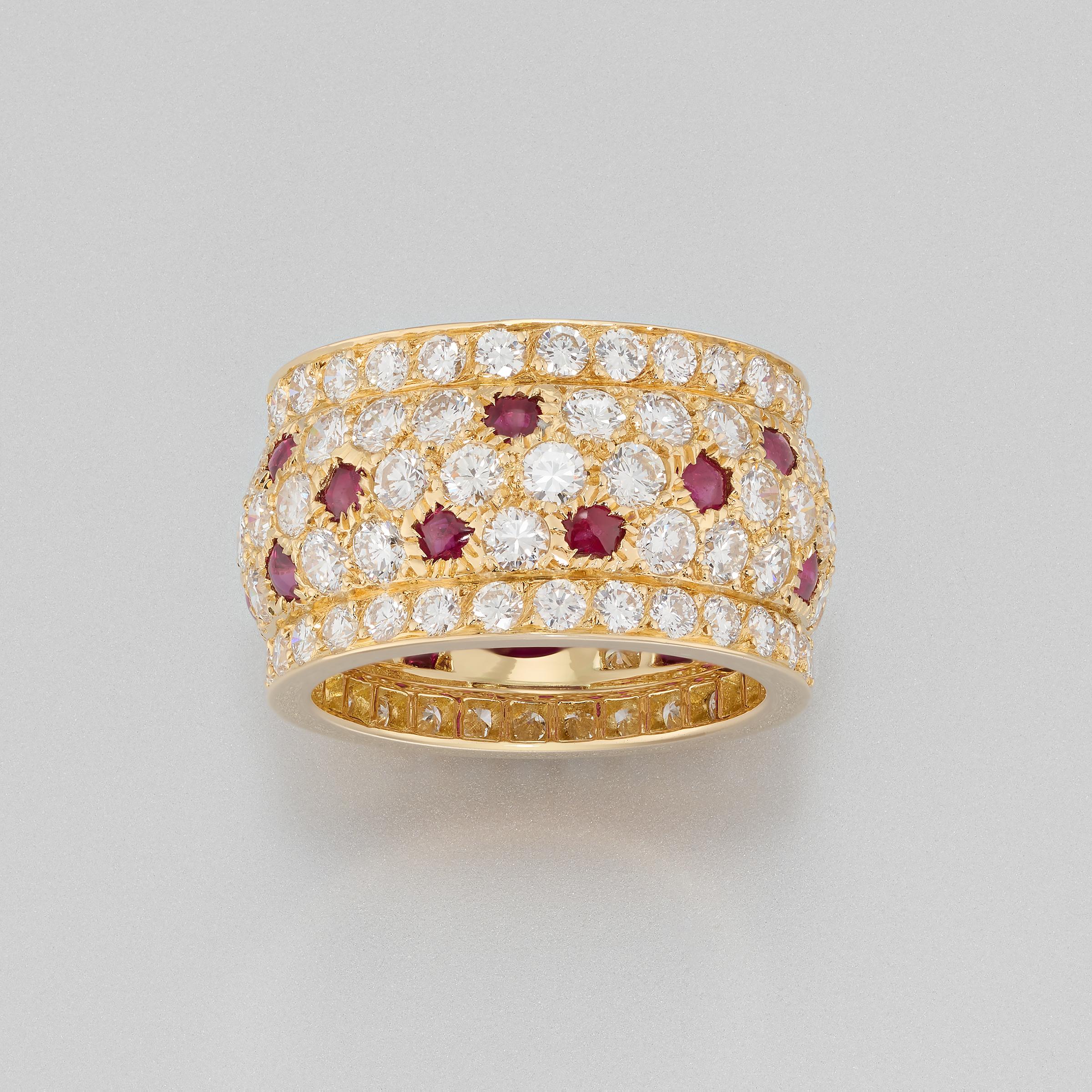 Cartier Panthere Shaki Ruby Diamond Eternity Wide Band Ring in 18K Yellow Gold In Excellent Condition In Dallas, TX