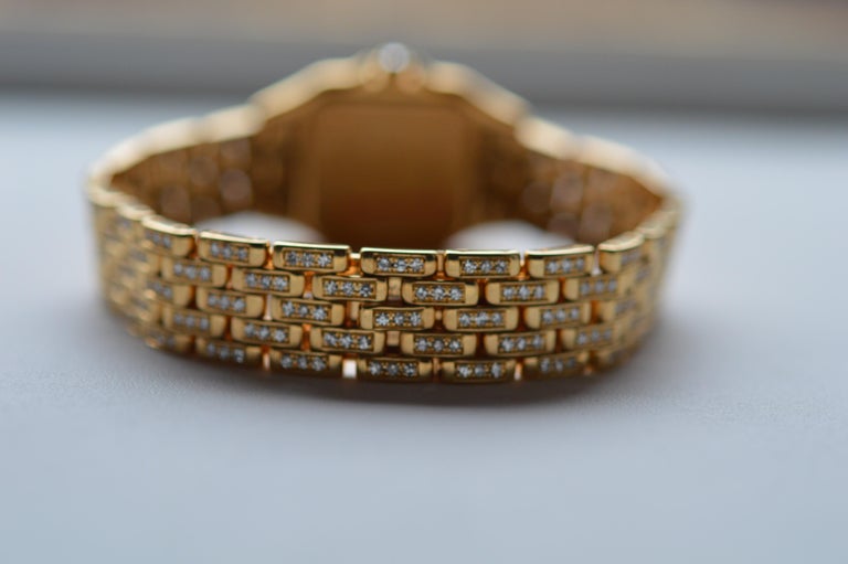 Cartier Panthère SM 18k Yellow Gold Full Diamond Pavé Unworn Full Set In New Condition For Sale In Geneva, CH