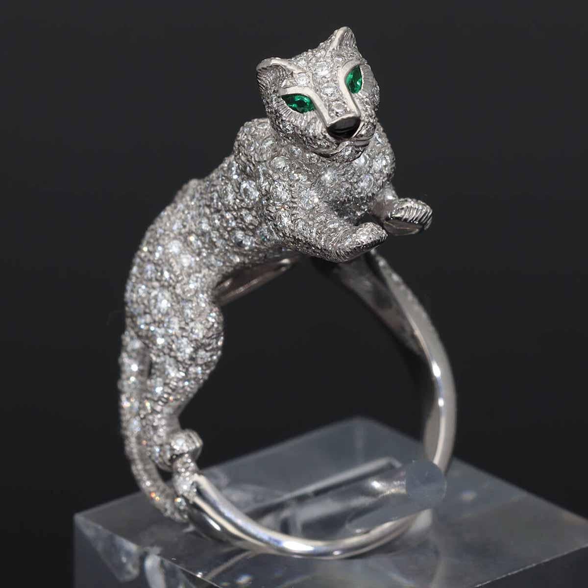 Cartier Panthere Sookie Diamonds Emeralds Onyx K18 White Gold Ring US 6 1/4 For Sale 5