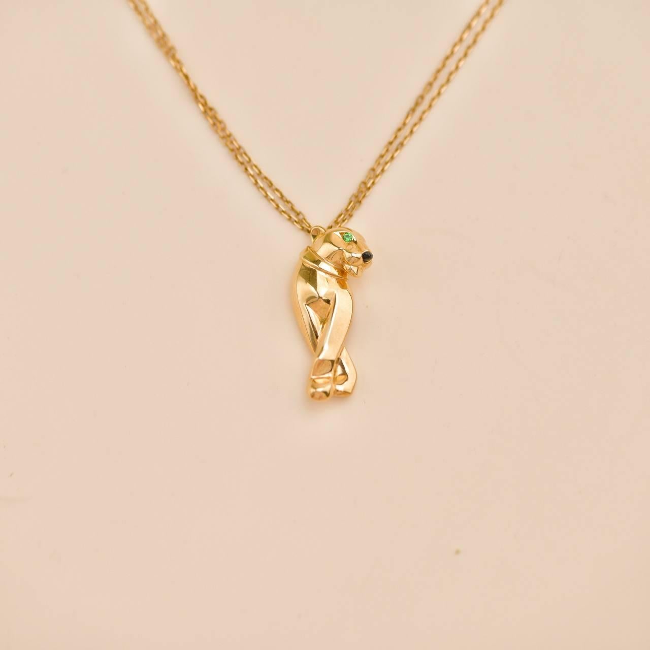 Cartier Panthère Tsavorit Onyx 18K Gelbgold Anhänger Halskette im Angebot 2