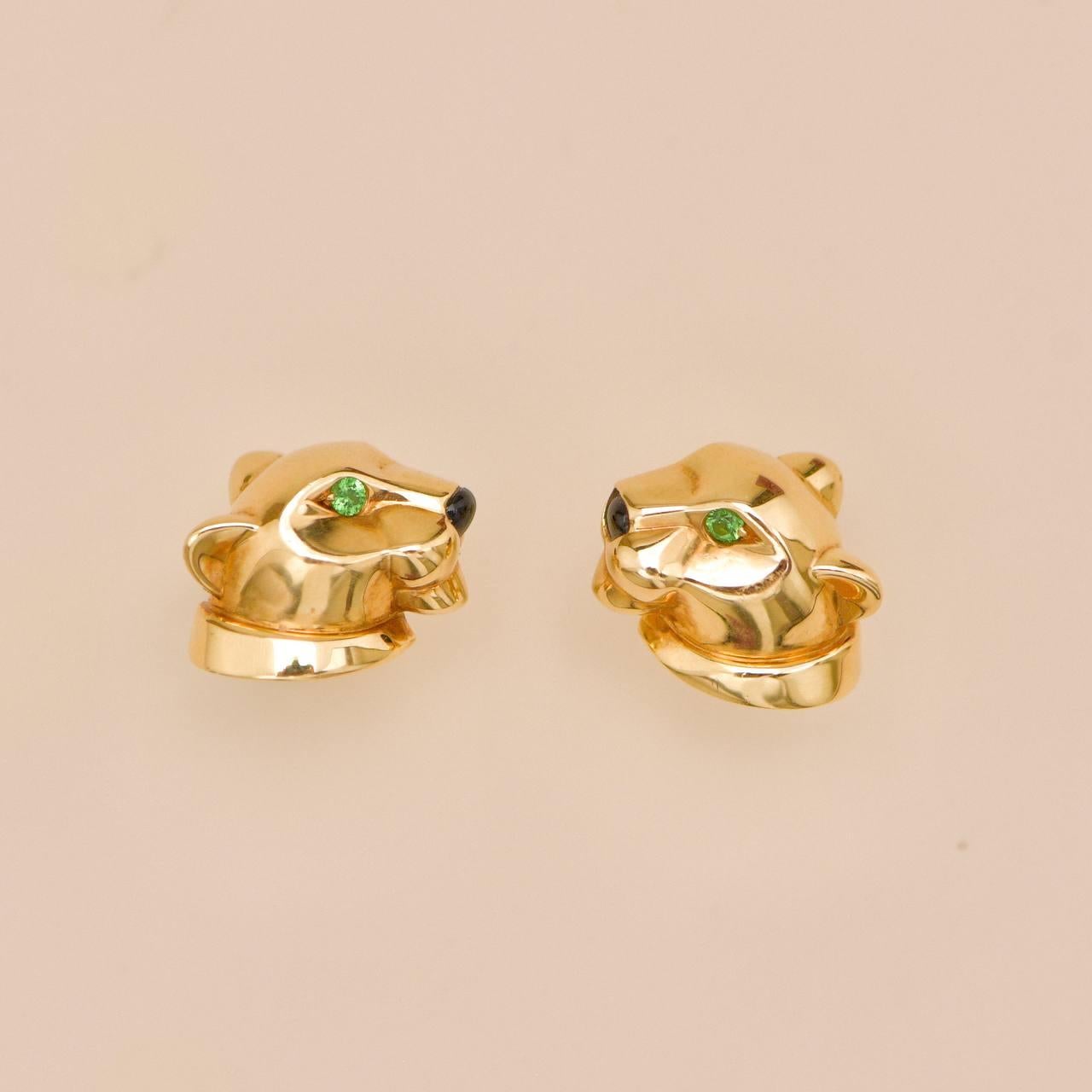 Cartier Panthère Tsavorite Onyx 18K Yellow Gold Stud Earrings in vendita 7
