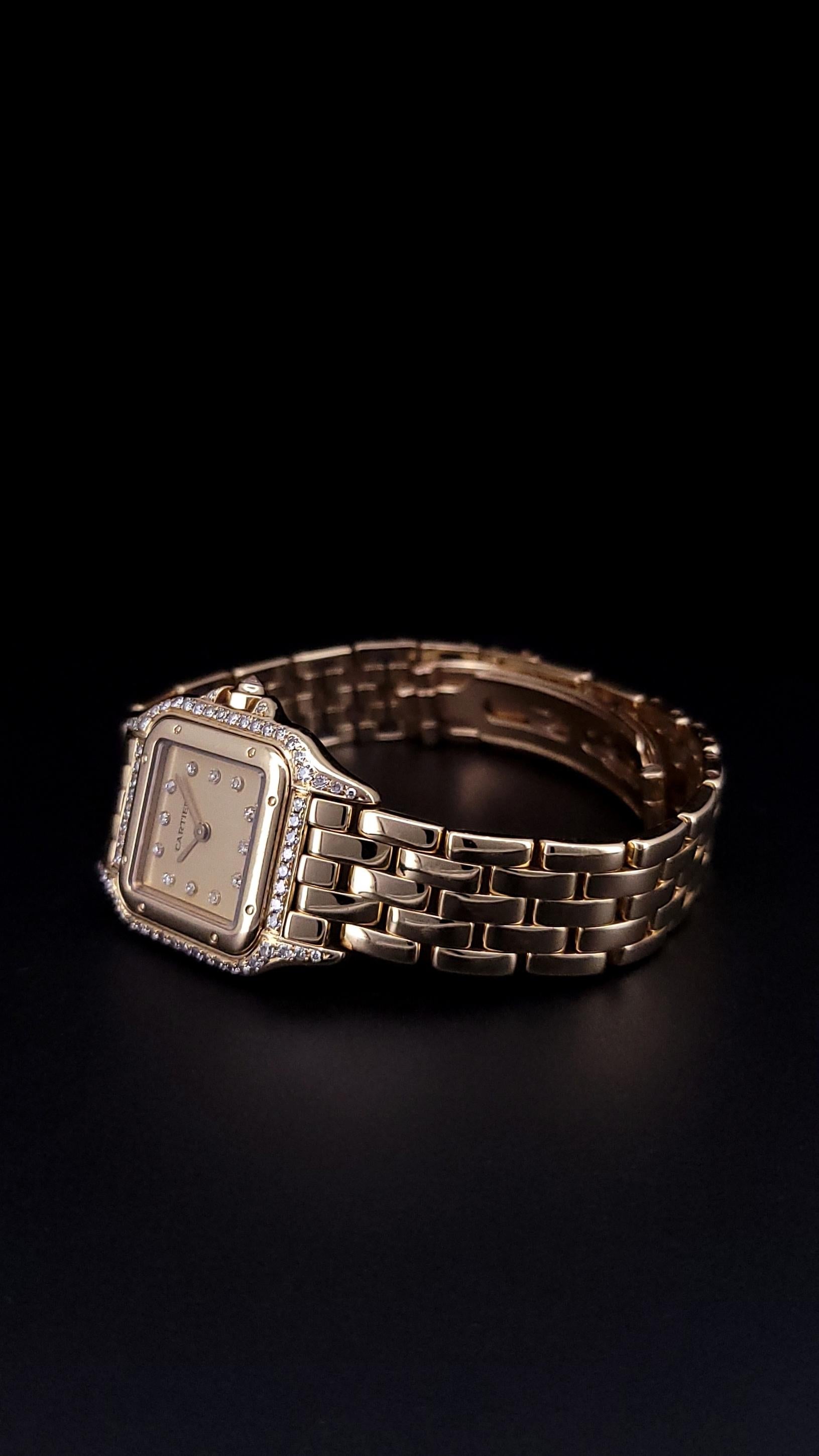 Cartier Panthere Vintage 18k Yellow Gold Circa 1990 Watch In Good Condition For Sale In New York, NY