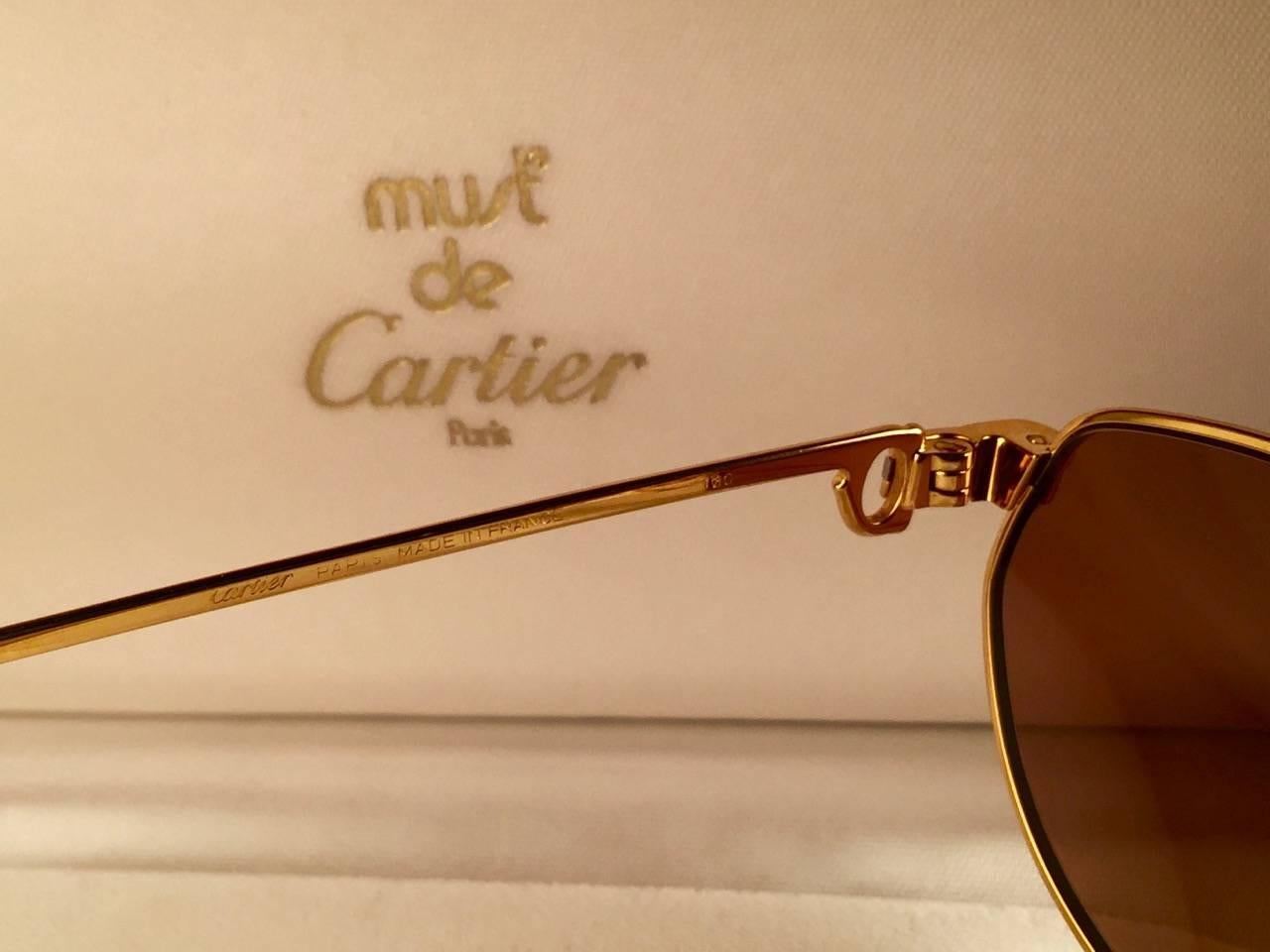 Cartier Panthere Windsor 55mm Katzenauge-Sonnenbrille 18K schwer versilbert Frankreich im Angebot 4