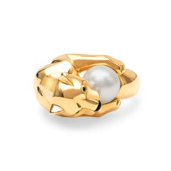 Cartier Panthere Women’s Yellow Gold Pearl Ring