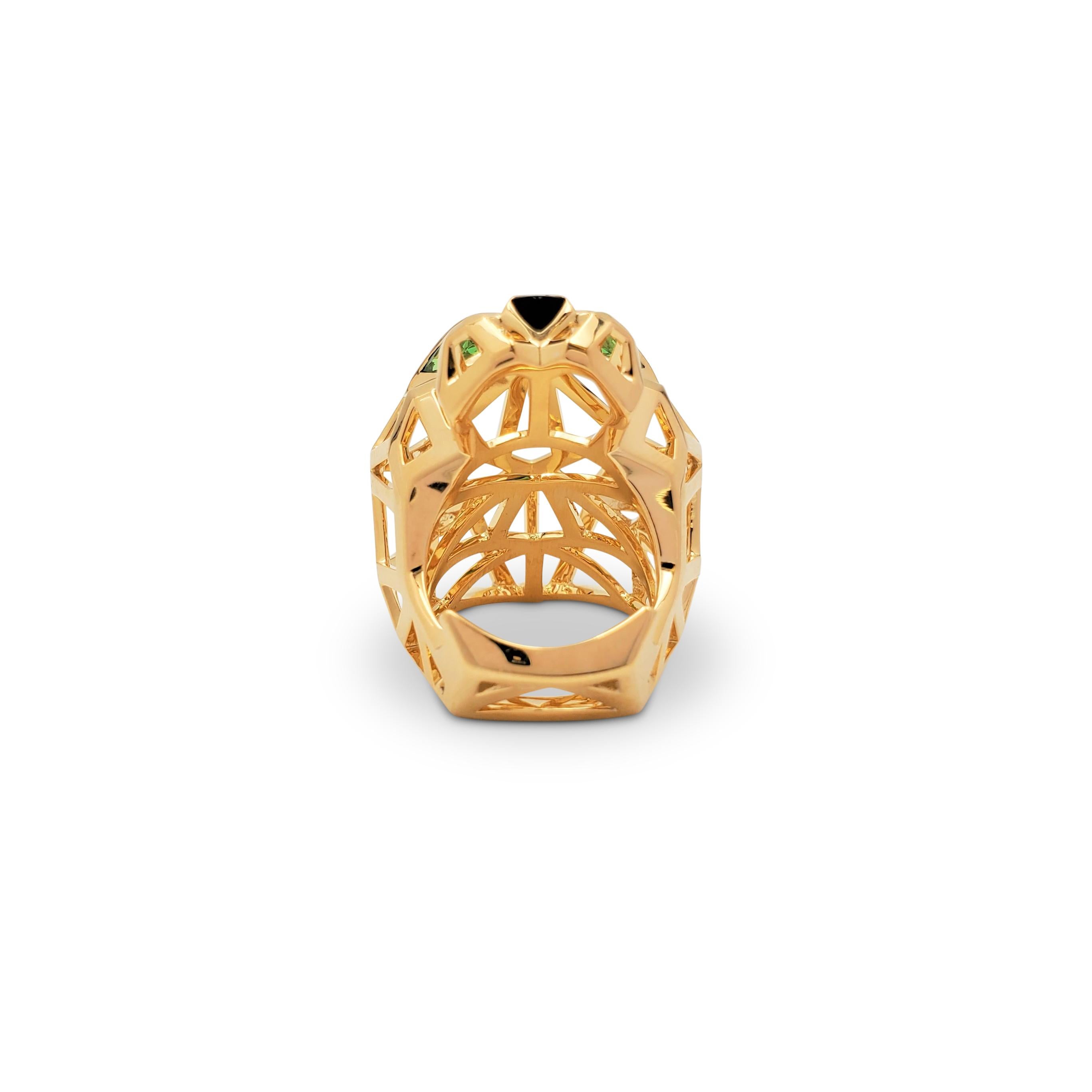 Cartier Panthère Yellow Gold Openwork Panther Head Ring In Excellent Condition In New York, NY