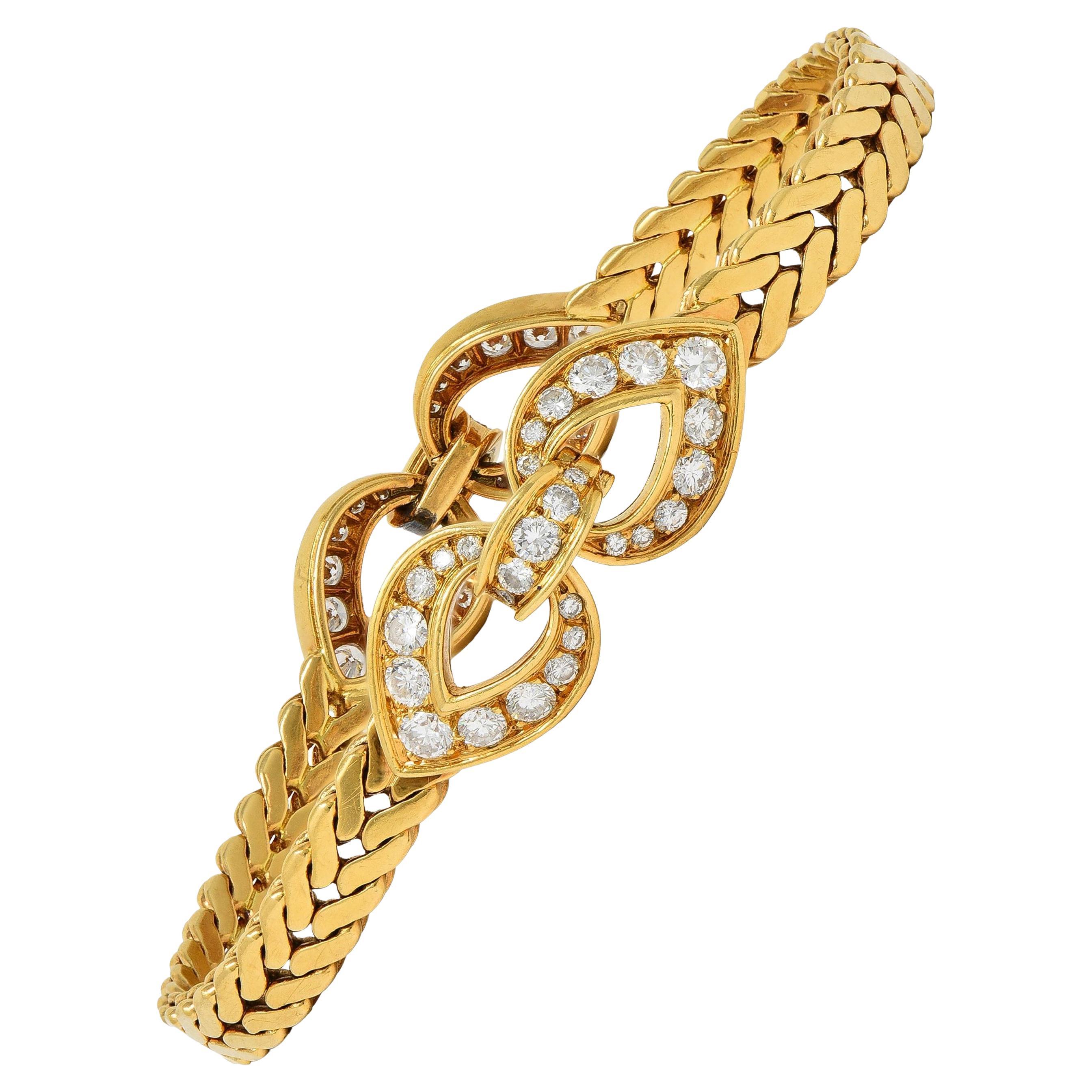 Cartier Paris Bracelet Agrafe vintage en or jaune 18 carats avec diamants 1,78 carat poids total