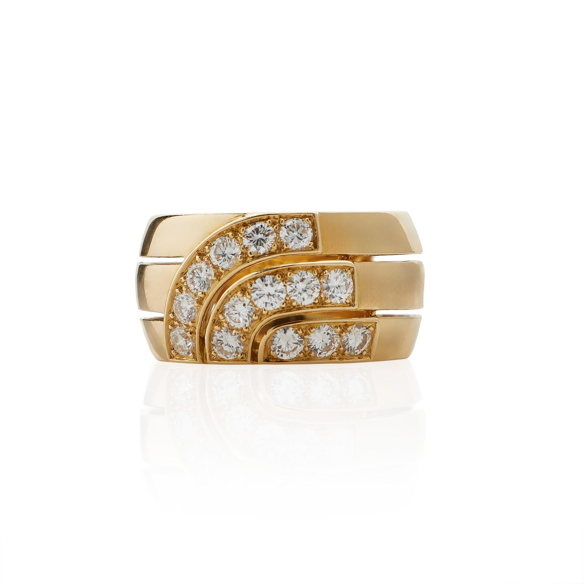 Cartier Paris 18K Gold and Diamond Ring In Excellent Condition For Sale In New York, NY