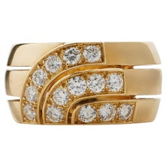 Retro Cartier Paris 18K Gold and Diamond Ring