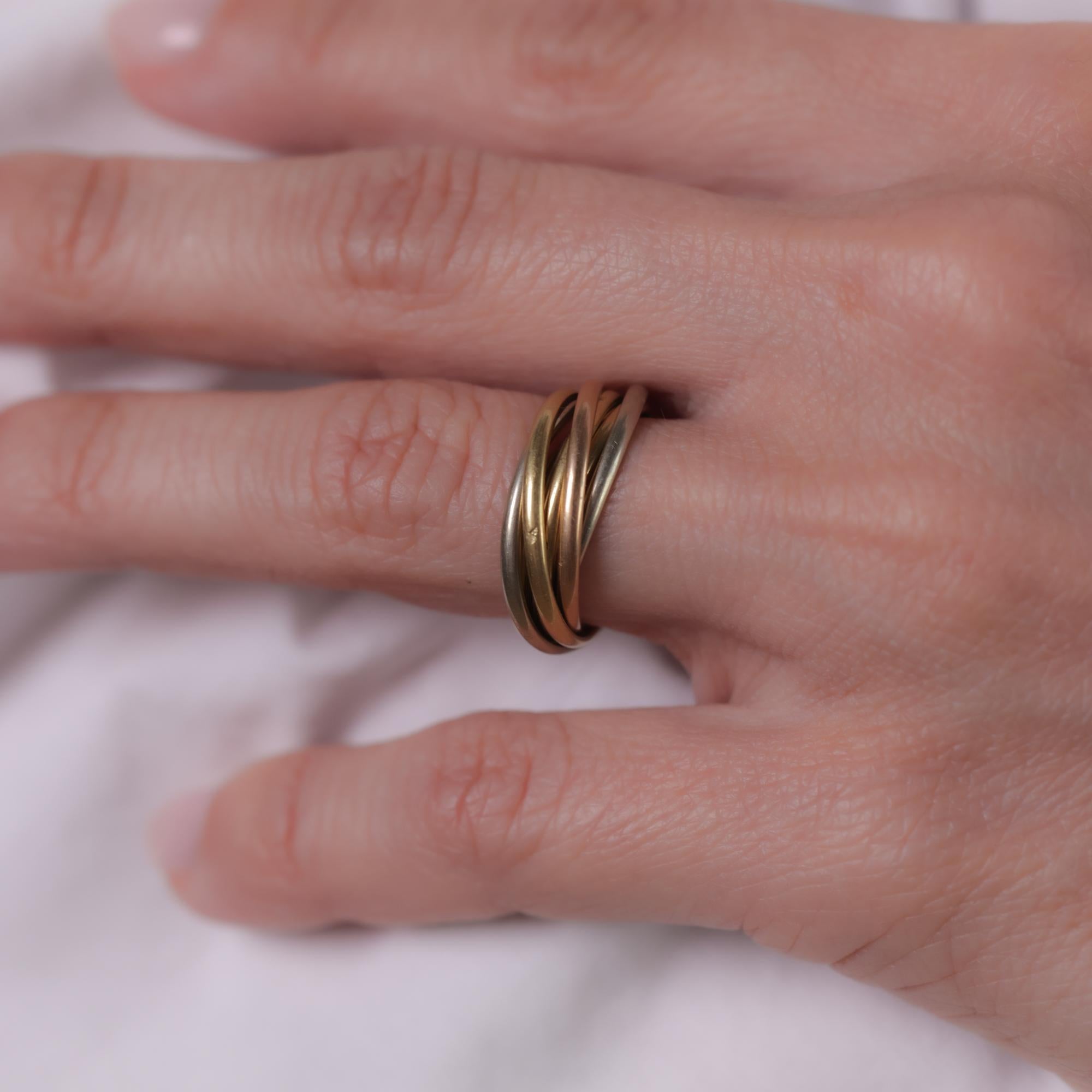 Cartier Paris 18k gold trinity 7 row band In Excellent Condition In Beverly Hills, CA