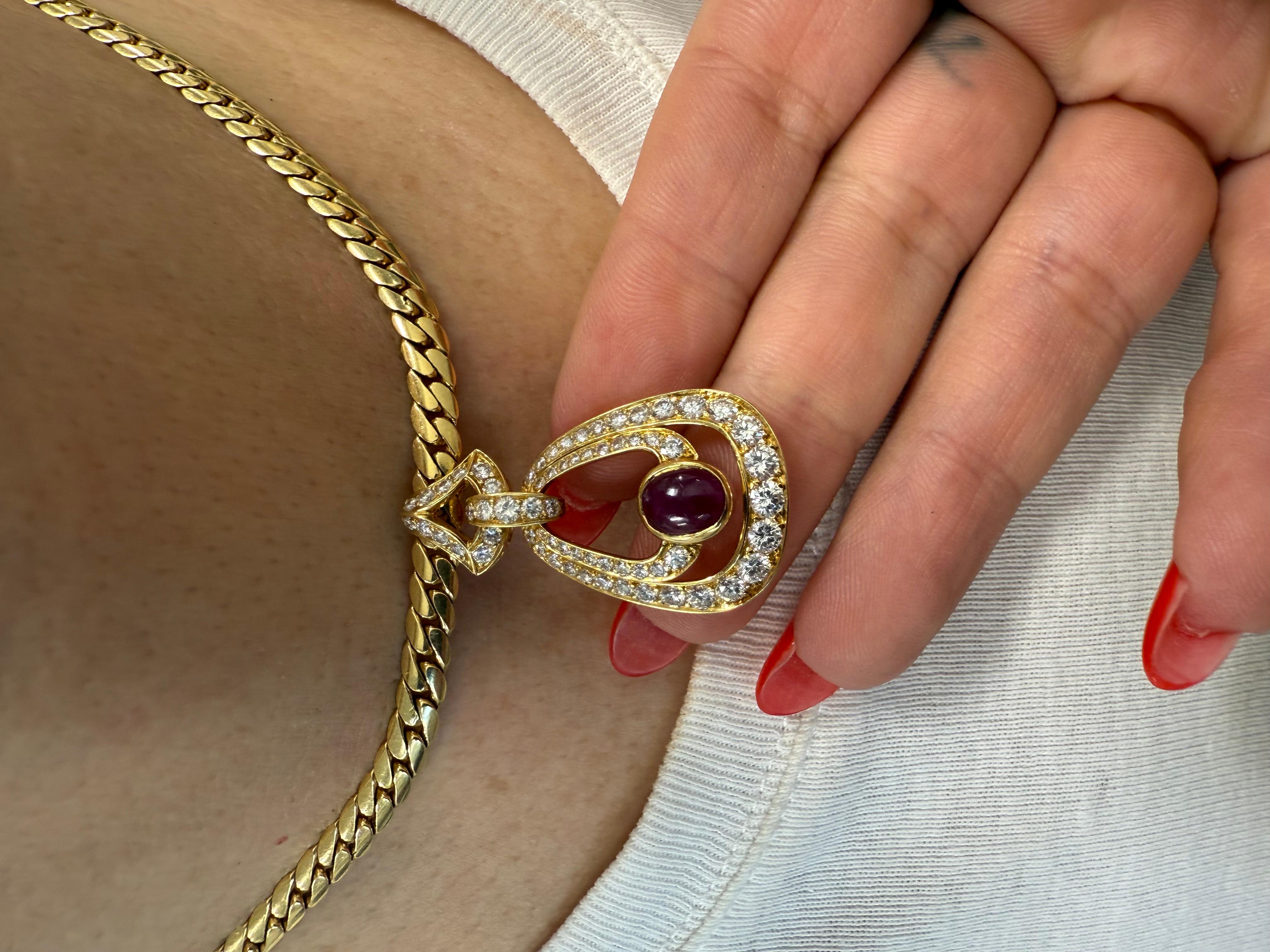 CARTIER PARIS 18k Yellow Gold, Diamond & Cabochon Ruby Necklace 1980s Vintage For Sale 4