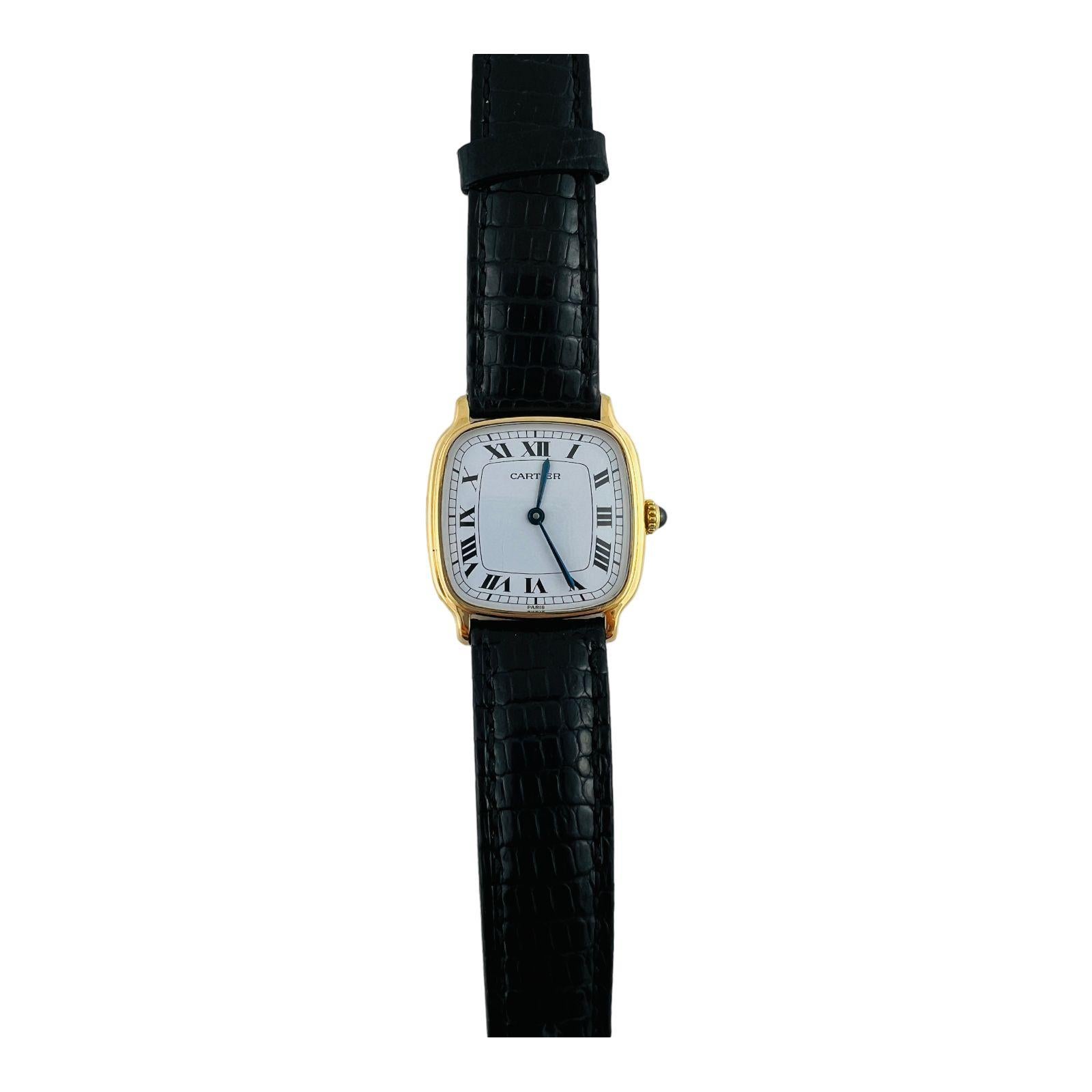 Cartier Paris Montre en or jaune 18 carats avec cadran romain blanc Bon état à Washington Depot, CT