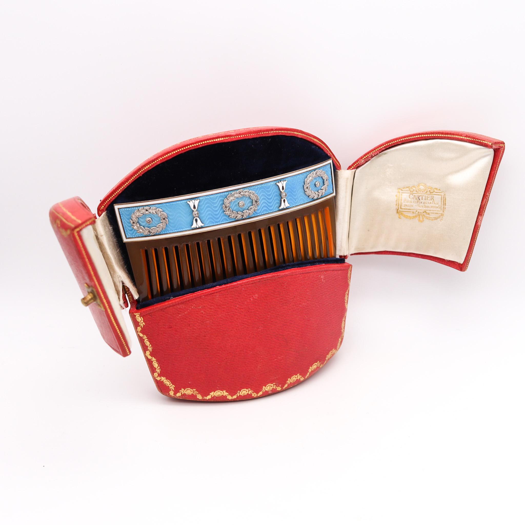 Peine eduardiano Belle Époque diseñado por Cartier.

Ésta es una de las peinetas joya más magníficas que hemos visto nunca. Se trata de una pieza de museo creada durante la época eduardiana / Belle Époque en París, Francia, por la casa de joyería