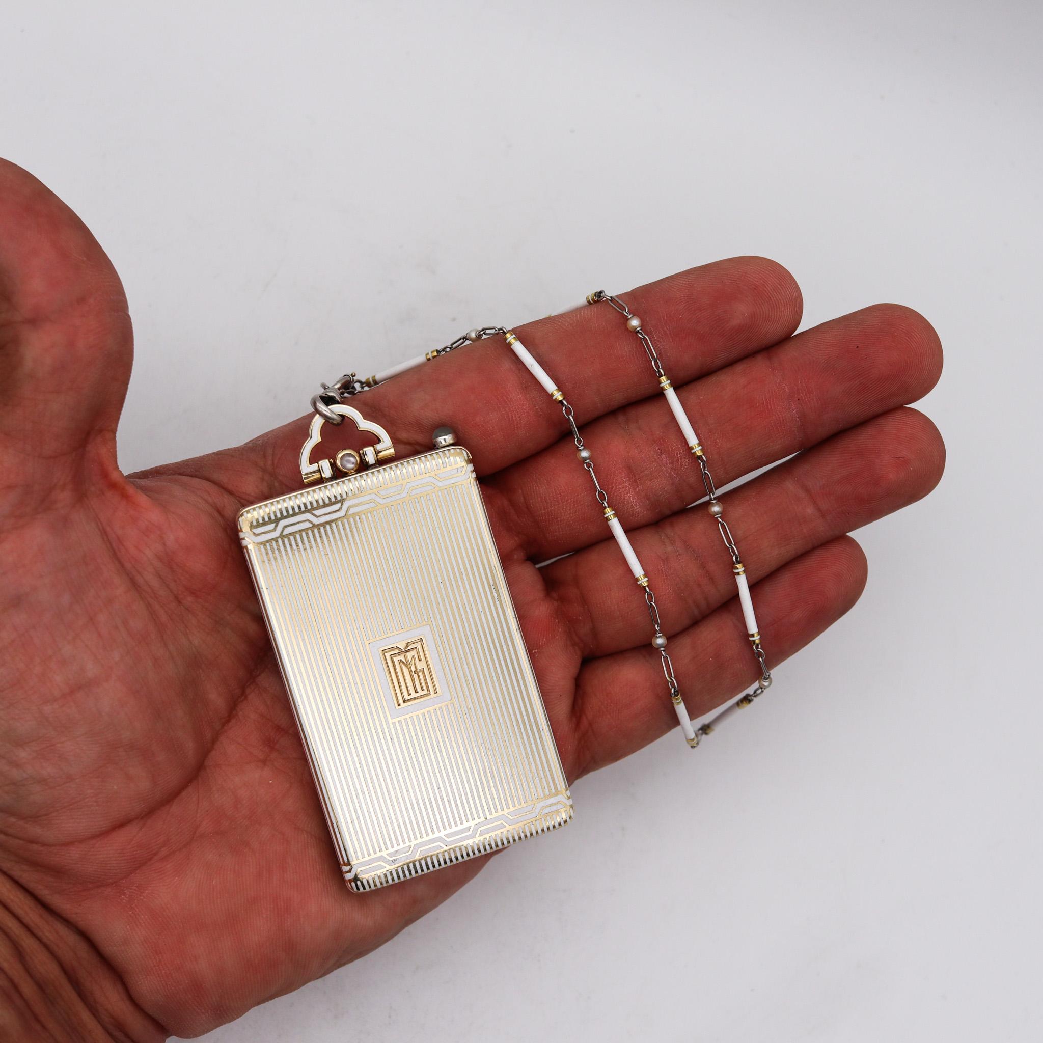 Cartier Paris 1925 Art Deco Emaille-Schminkkasten aus 18 Karat Gelbgold mit Mondsteinen im Angebot 4