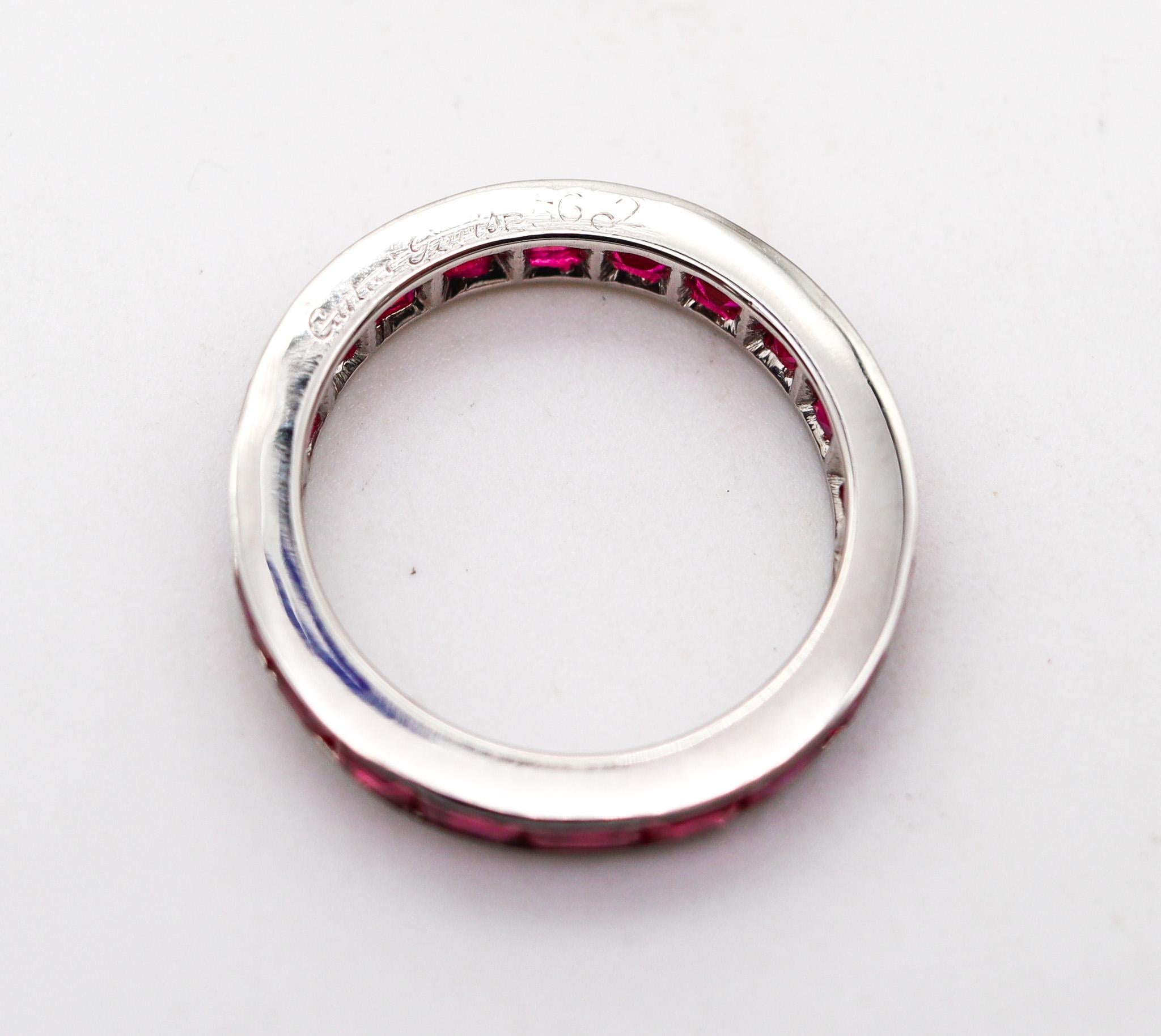 Women's Cartier Paris 1930 Art Deco Eternity Band Ring In Platinum With 4.45 Cts Rubies