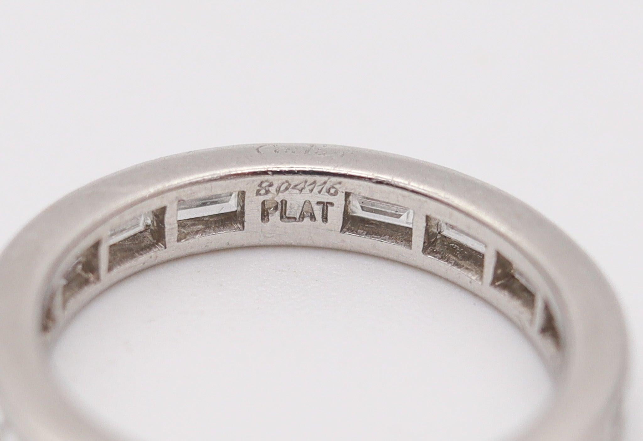 Cartier Paris 1930 Art Deco Anello a fascia per l'eternità in platino con diamanti VVS In condizioni ottime in vendita a Miami, FL
