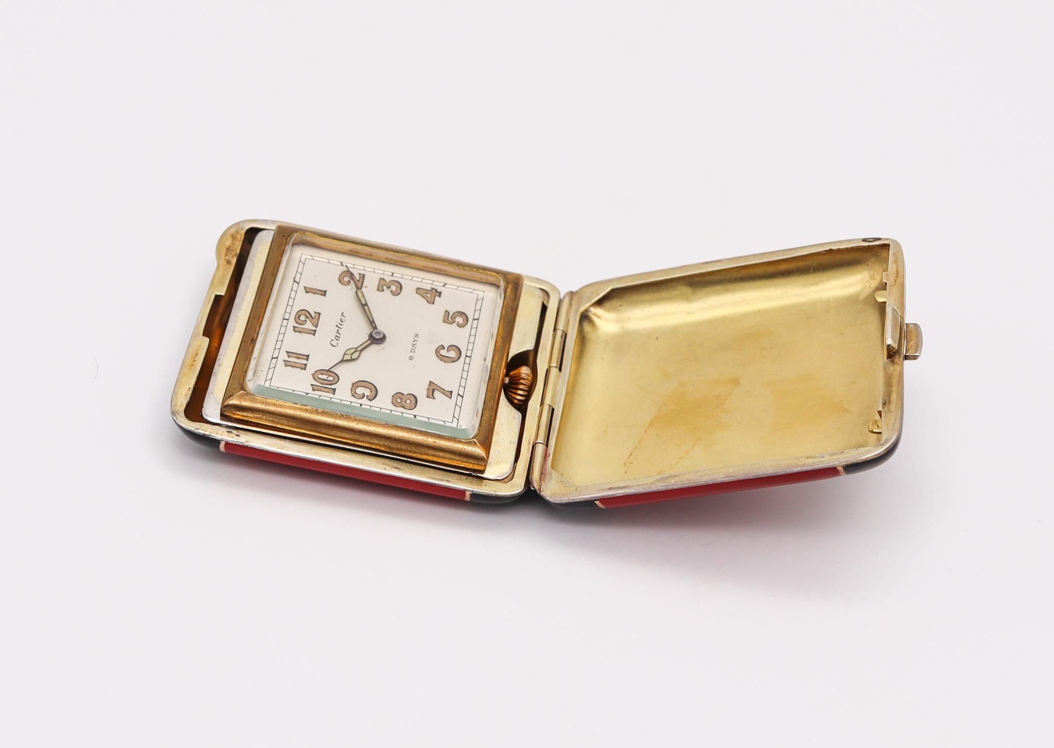 Women's or Men's Cartier Paris 1935 Art Deco Travel Clock In Red & Black Lacquer Gilded Sterling