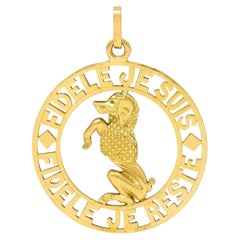 Cartier Paris 1950s 18 Karat Yellow Gold Vintage Faithful Poodle Dog Pendant