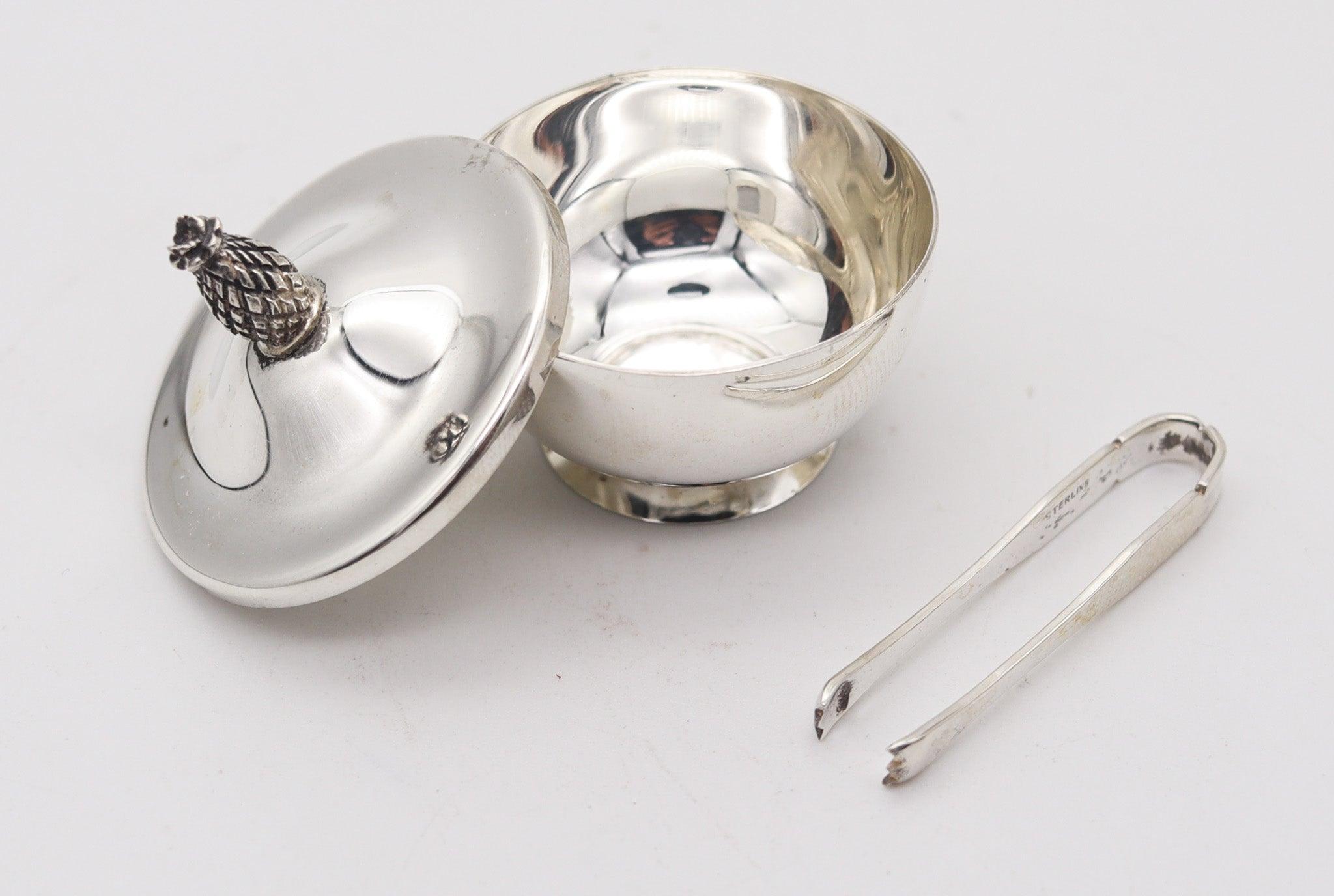 CARTIER París 1960 Salero pequeño con tapa de plata de ley 925 pulida Moderno de mediados de siglo en venta