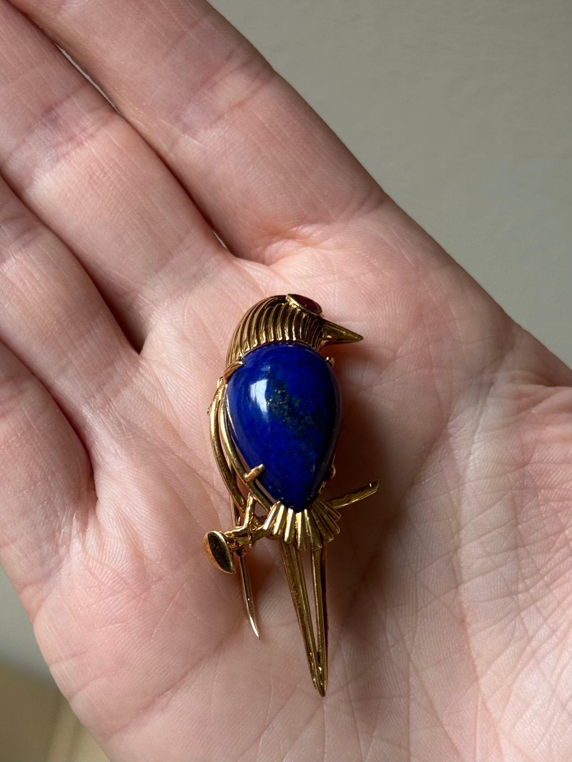Cartier Paris 1960s Lapis Lazuli Ruby Gold Bird Brooch Pin For Sale 6