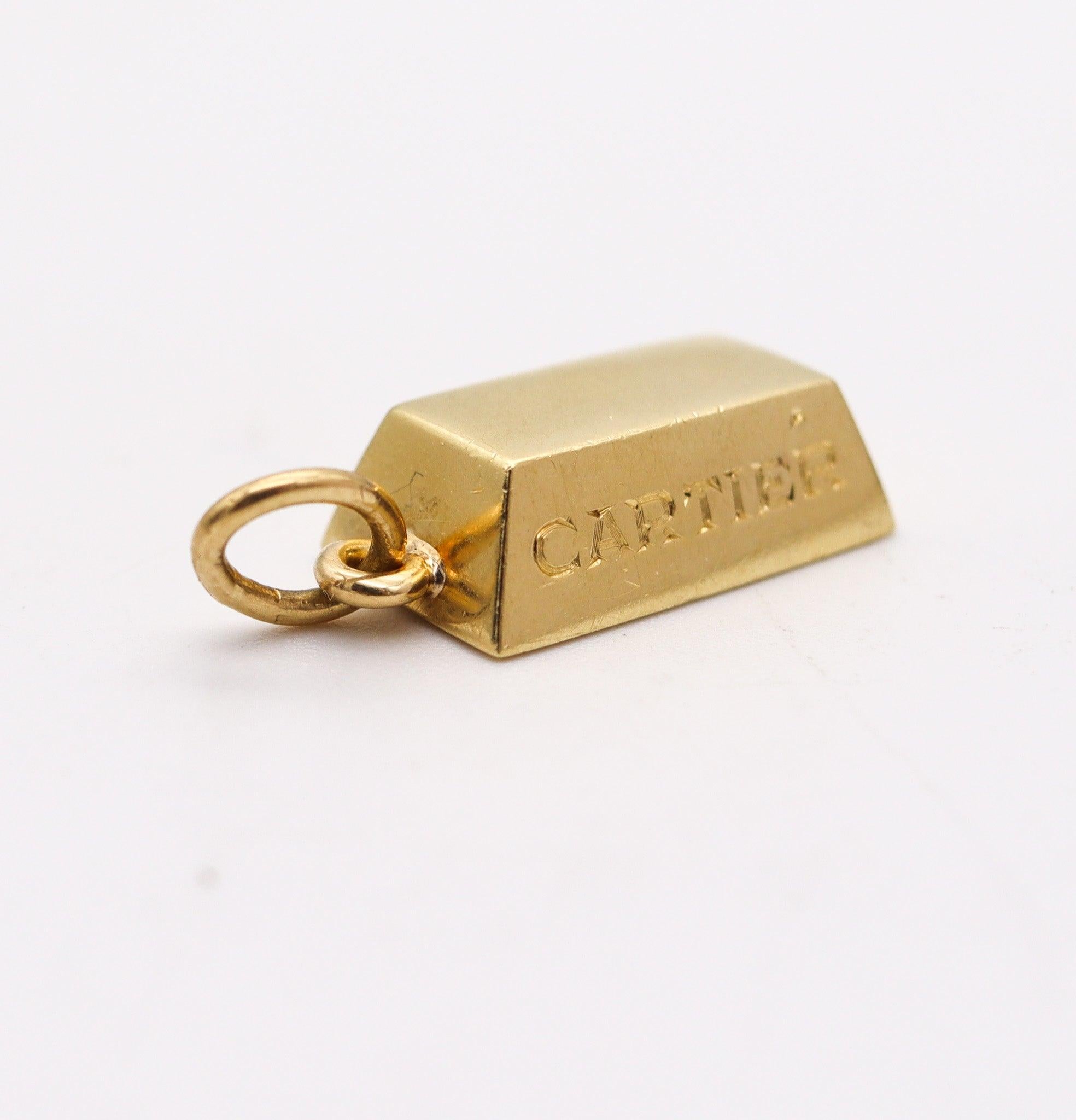 CARTIER Paris 1970 1/2 Ounce Rectangular Ingot Pendant In Solid 18Kt Yellow Gold 1