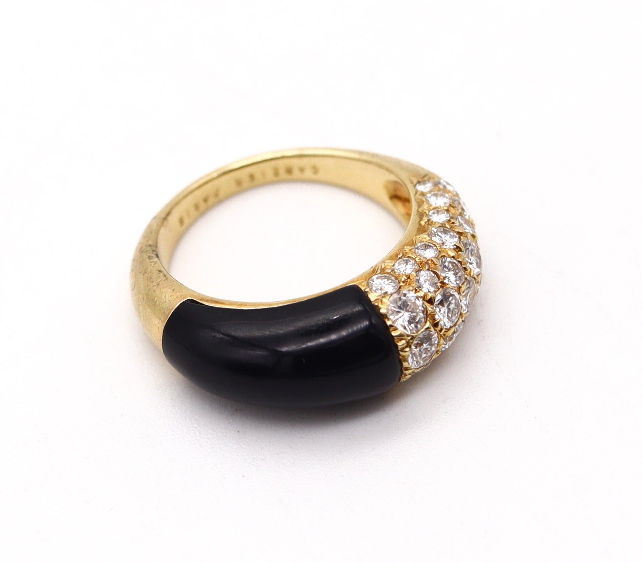 CARTIER Paris 1970 Andre Vassort Ring aus 18 Karat Gold mit 3,36 Gesamtkaratgewicht Diamanten und Onyx (Modernistisch) im Angebot