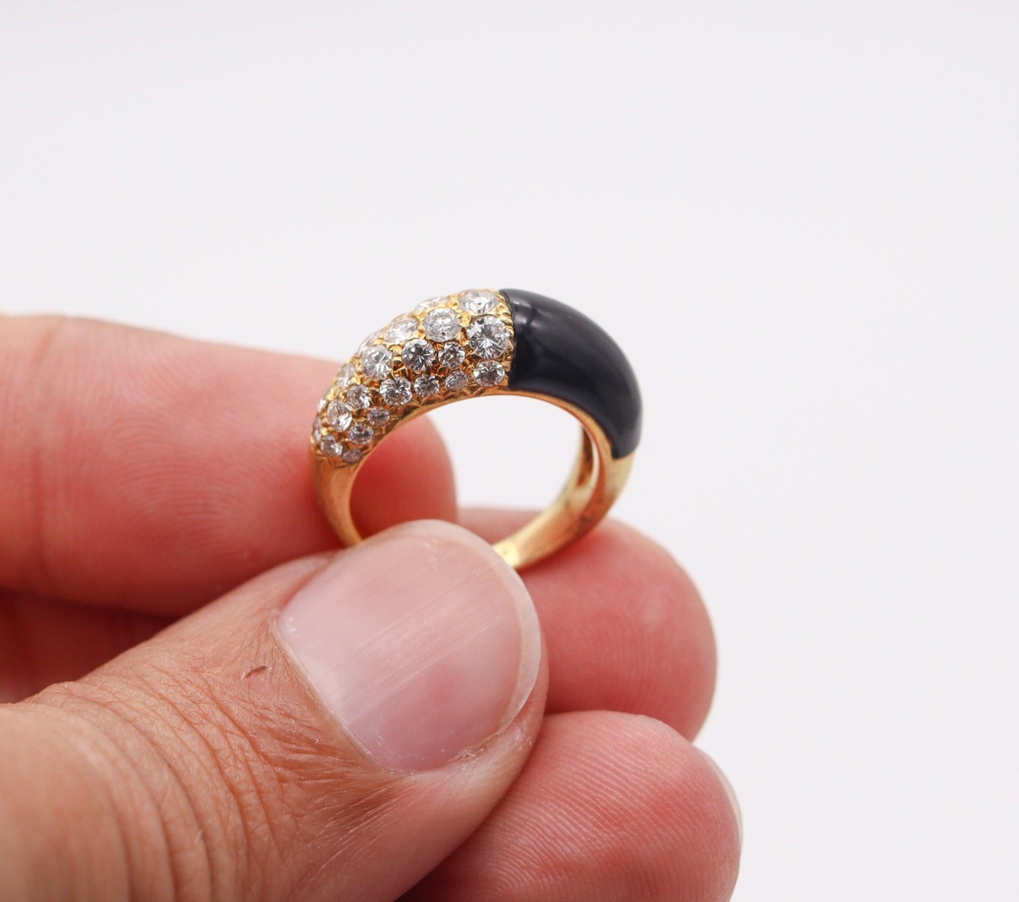 CARTIER Paris 1970 Andre Vassort Ring aus 18 Karat Gold mit 3,36 Gesamtkaratgewicht Diamanten und Onyx Damen im Angebot