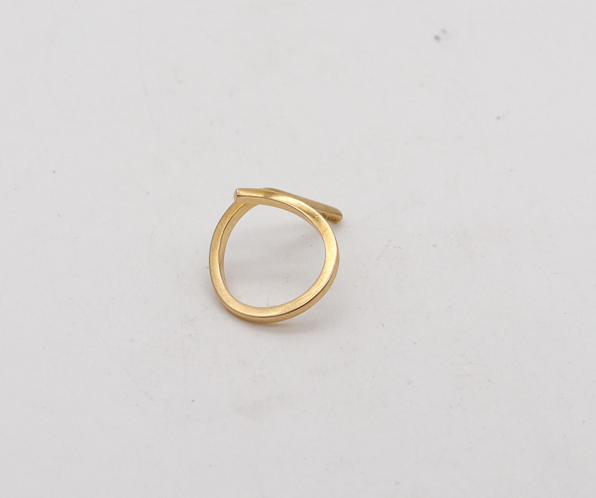 Women's Cartier Paris 1970 By Dinh Van Geometric Sculptural Ring In 18Kt Yellow Gold For Sale