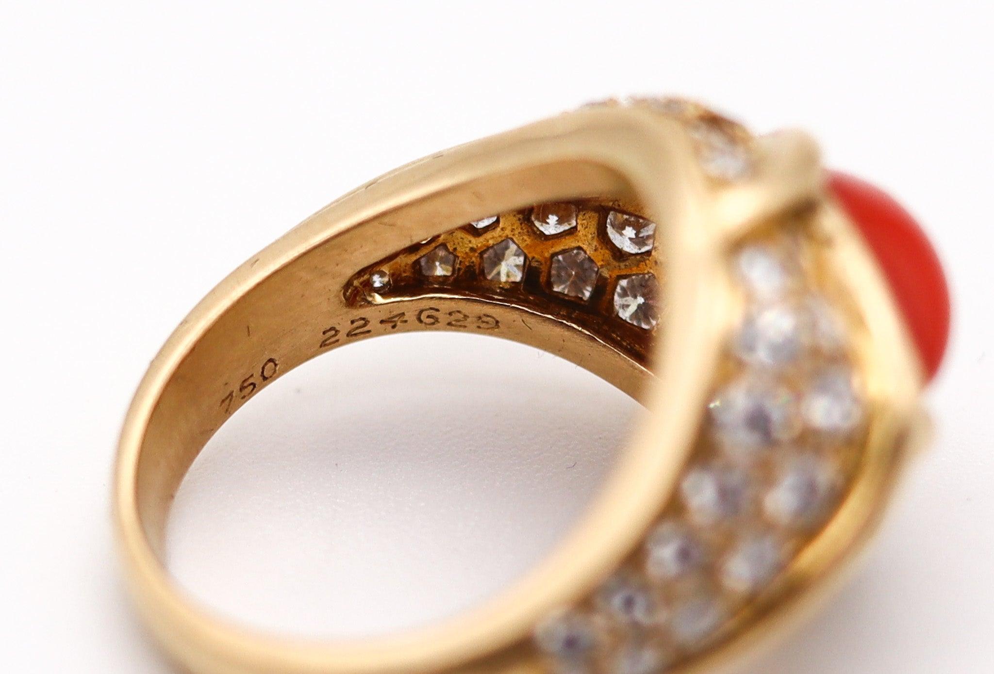 CARTIER Paris 1970 Ring In 18Kt Yellow Gold With 6.23 Cts In Diamonds & Coral For Sale 2