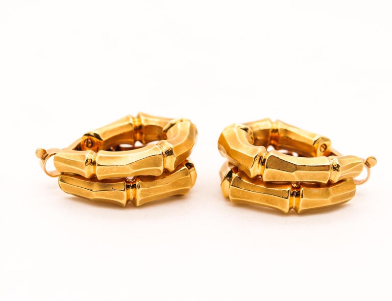 Cartier Paris 1970 Vintage Double Bamboo Hoop Clips Earrings in 18Kt Yellow Gold In Excellent Condition In Miami, FL