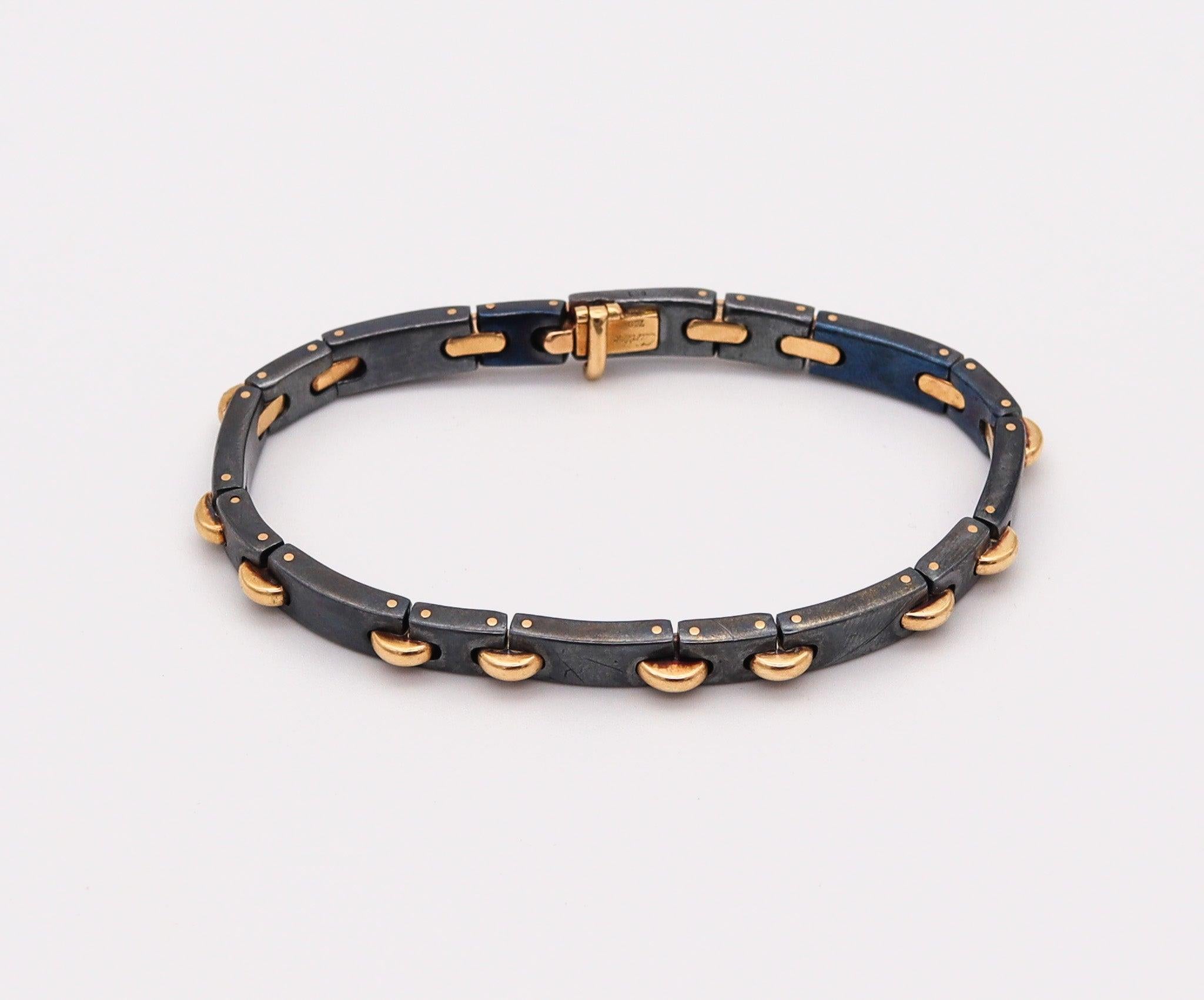 CARTIER Paris 1970 Vintage Silverium Links Bracelet In 18Kt Yellow Gold In Good Condition In Miami, FL