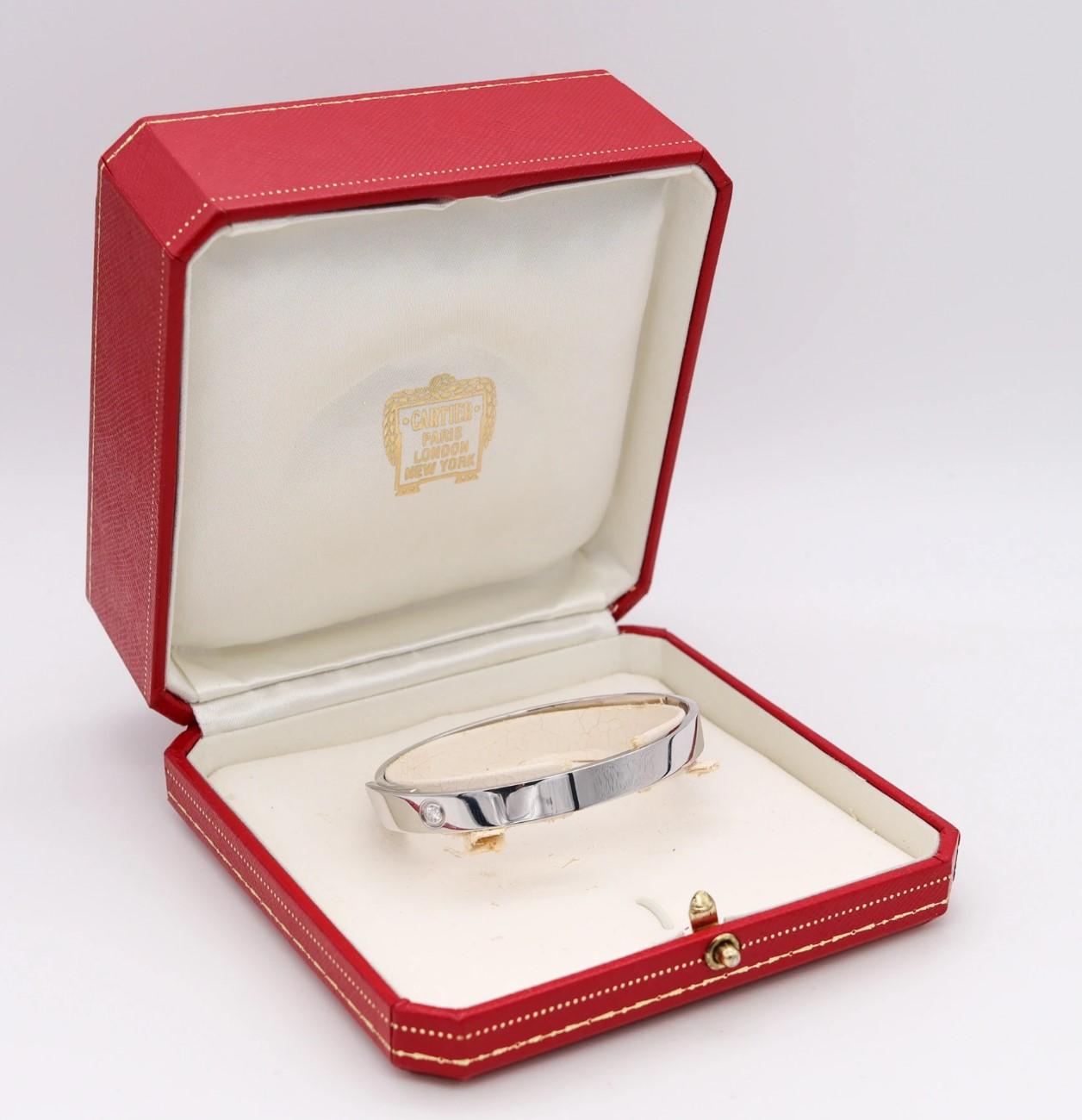 Contemporary Cartier Paris Anniversary Bangle Bracelet in 18Kt White Gold with 1 VS Diamonds For Sale