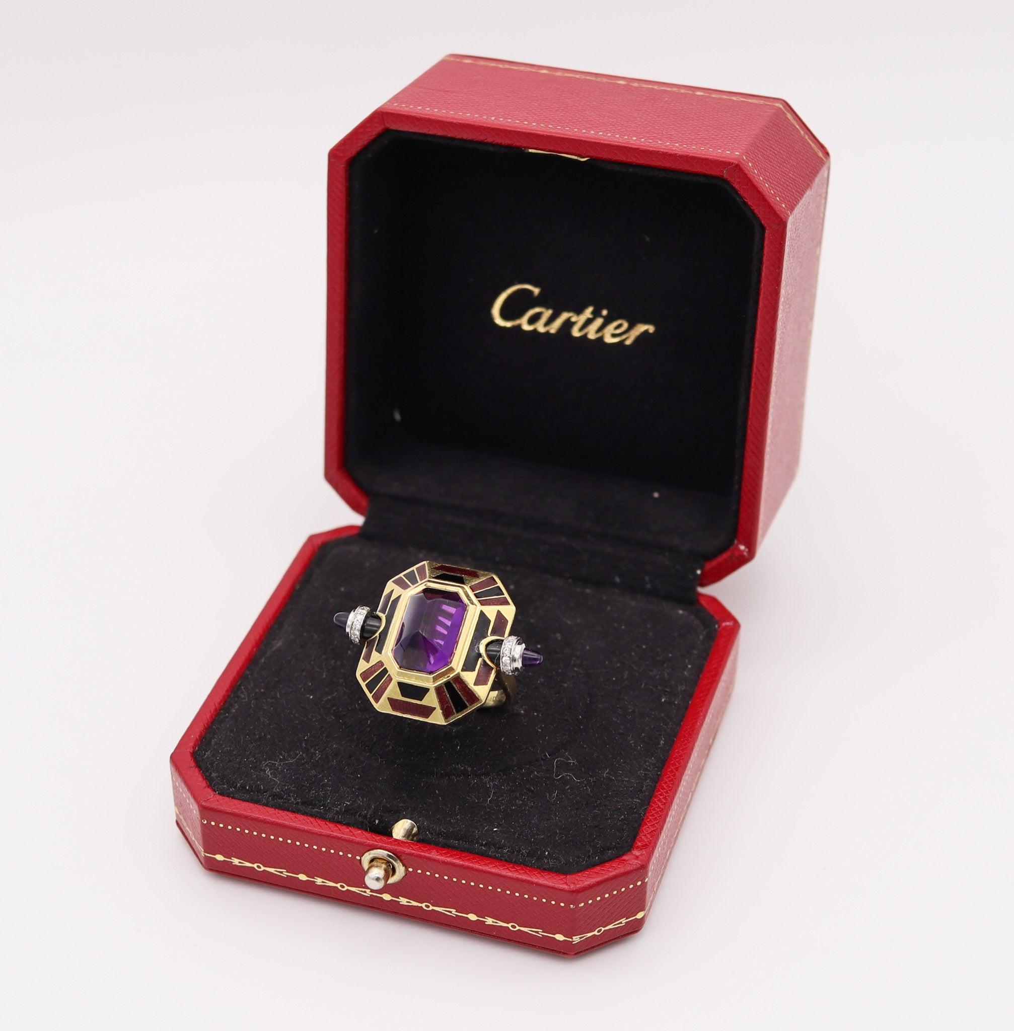 Sugarloaf Cabochon CARTIER Paris Art Deco Enameled Cocktail Ring 18Kt Gold With Diamonds & Gemstone For Sale