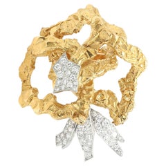Spilla Cartier Paris con diamanti, in oro 18 carati e platino, con texture a forma libera