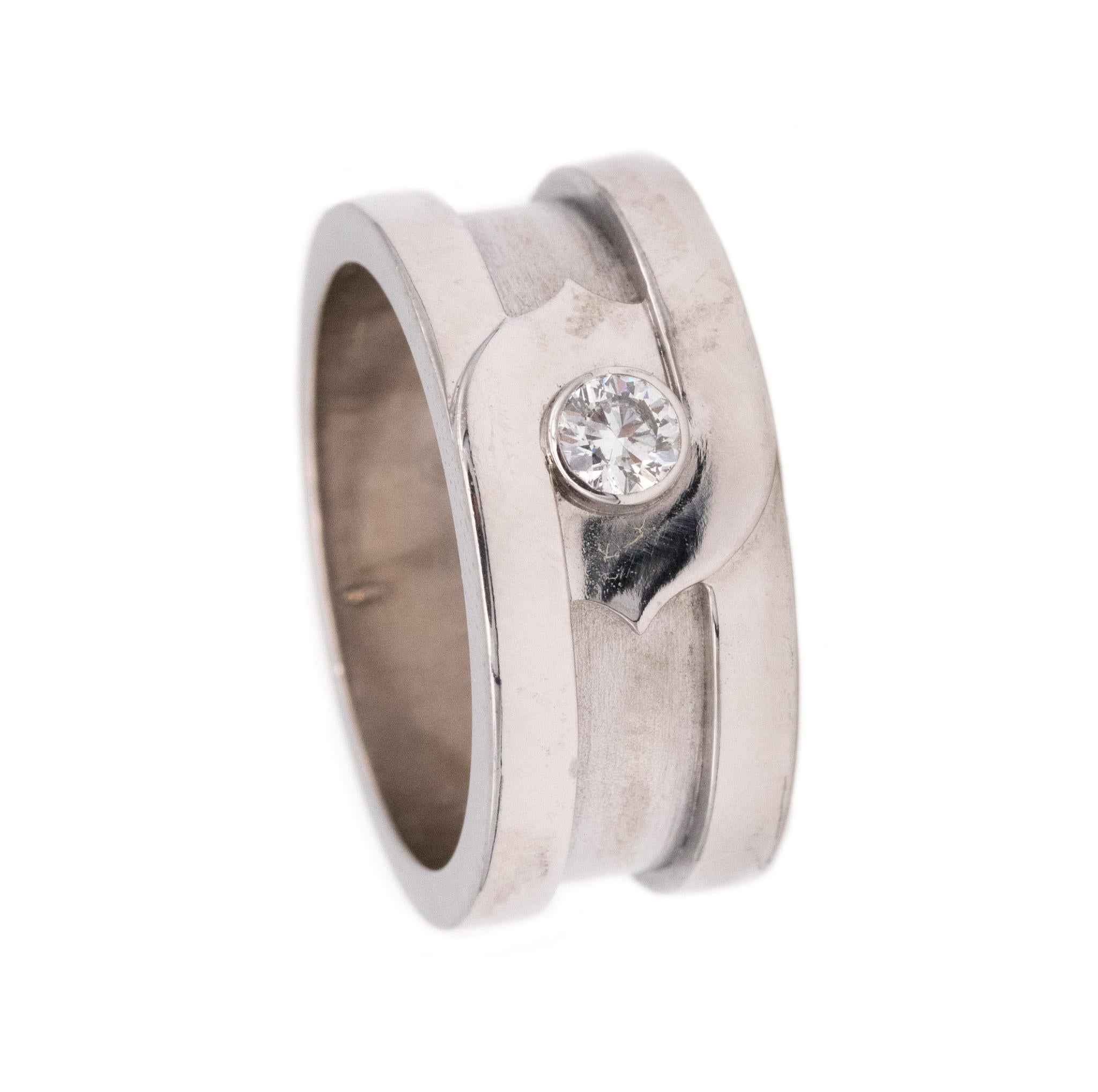 Cartier Paris C 2 Ring in 18Kt White Gold with One VVS Round Diamond For Sale 2