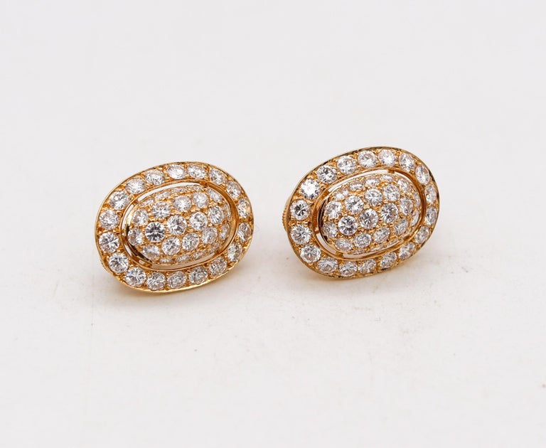 Brilliant Cut Cartier Paris Clip Earrings in 18kt Yellow Gold with 4.42 Cts in VS Diamonds Box For Sale