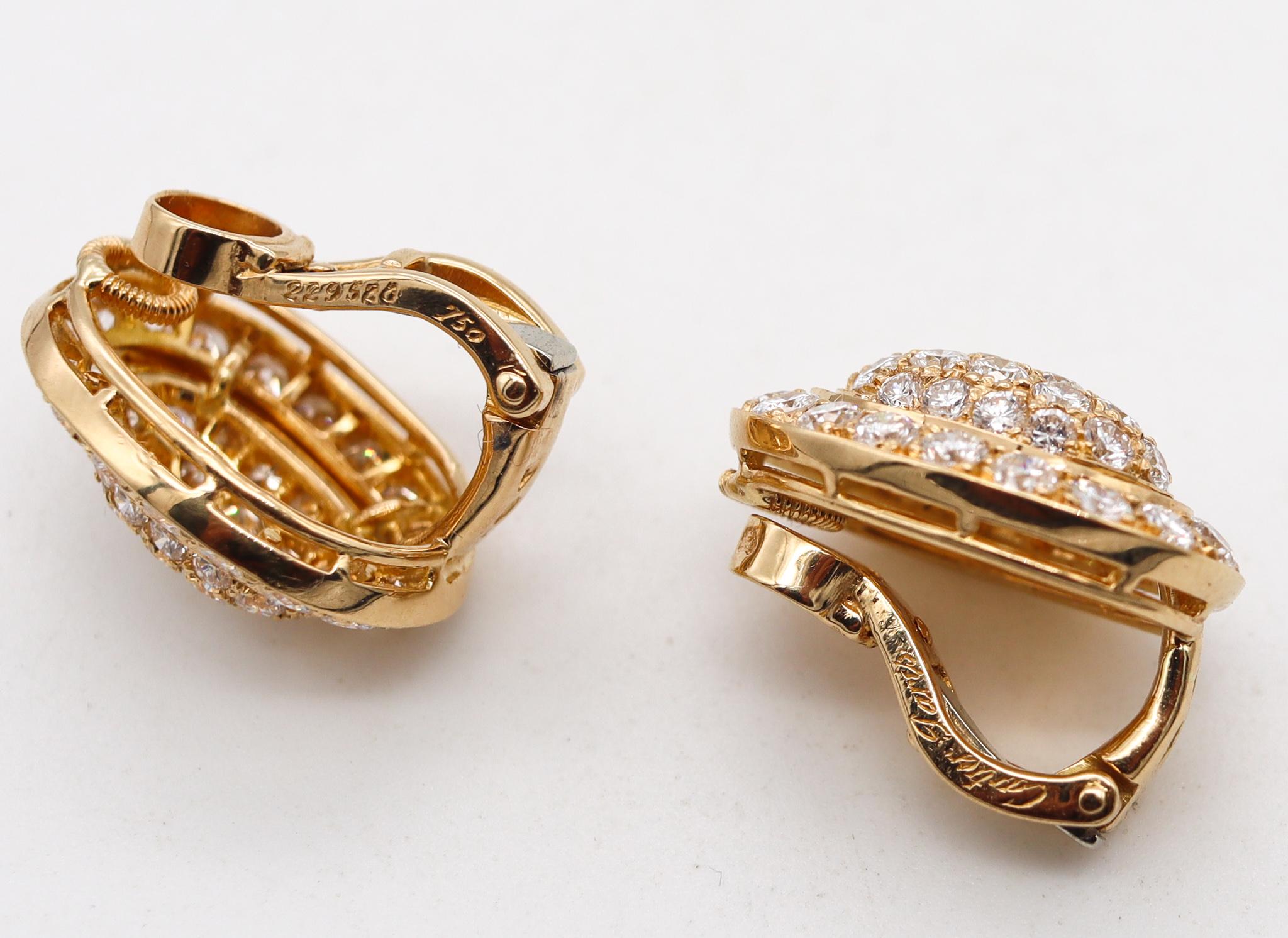 Women's Cartier Paris Clip Earrings in 18kt Yellow Gold with 4.42 Cts in VS Diamonds Box