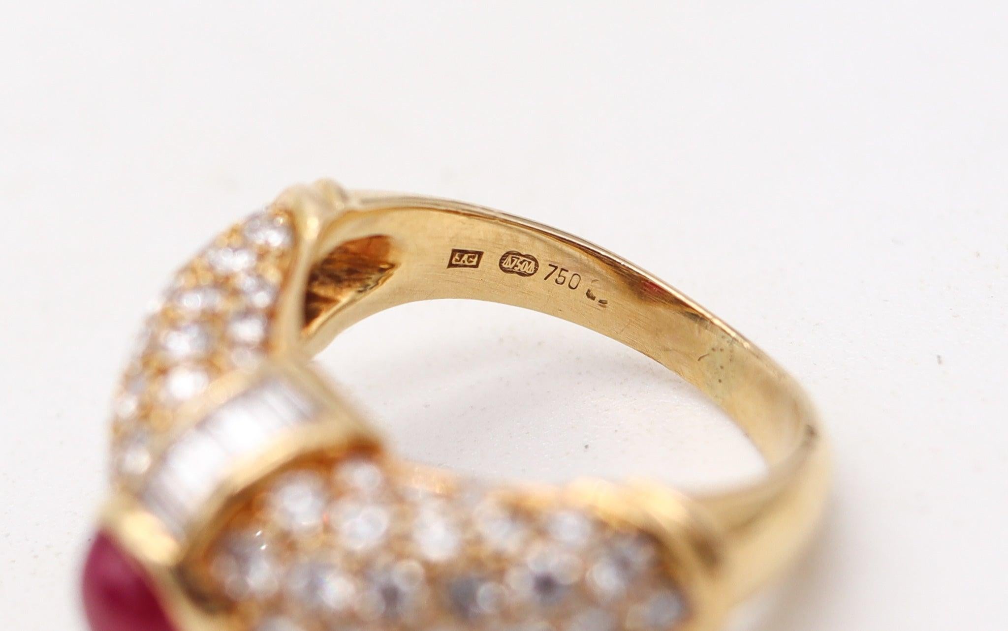 CARTIER Paris Cocktail Ring In 18Kt Gold With 1.76 Cts In Diamonds & Burma Ruby Pour femmes en vente