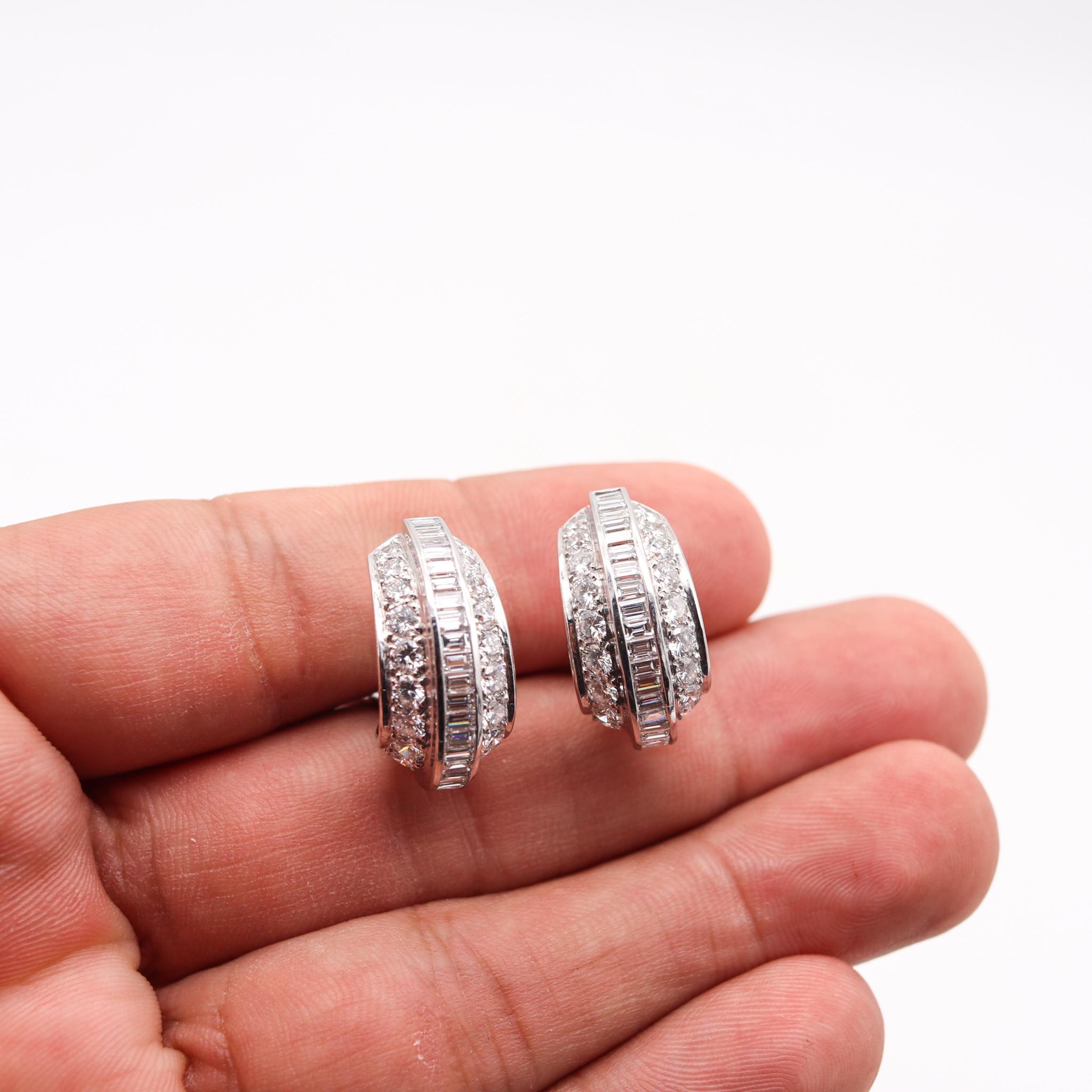 Modern Cartier Paris Collection Privee Earrings in Platinum with 6.16 Cts VVS Diamonds