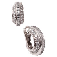 Cartier Boucles d'oreilles de la collection Paris Privee en platine avec diamants VVS 6,16 carats