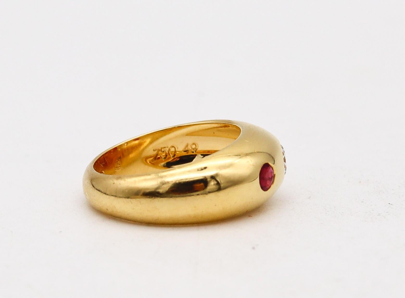 Cartier Paris Daphne Ring in 18Kt Yellow Gold with Red Burmese Rubies & Diamond In Excellent Condition In Miami, FL