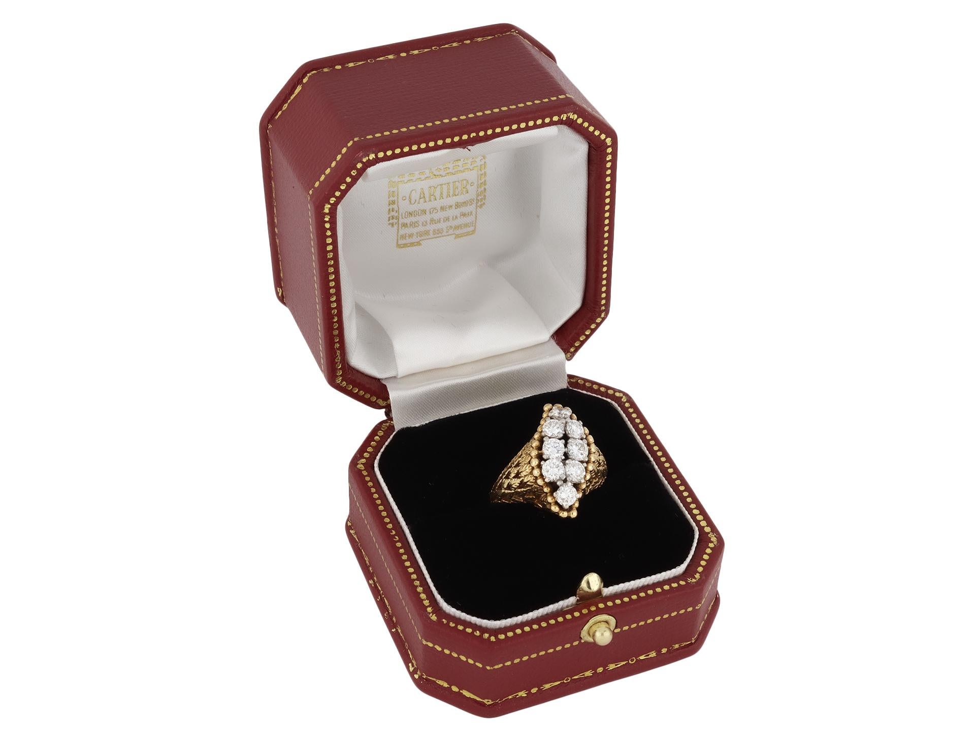 Bague habillée en diamants de Cartier, française, 1963 en vente 3