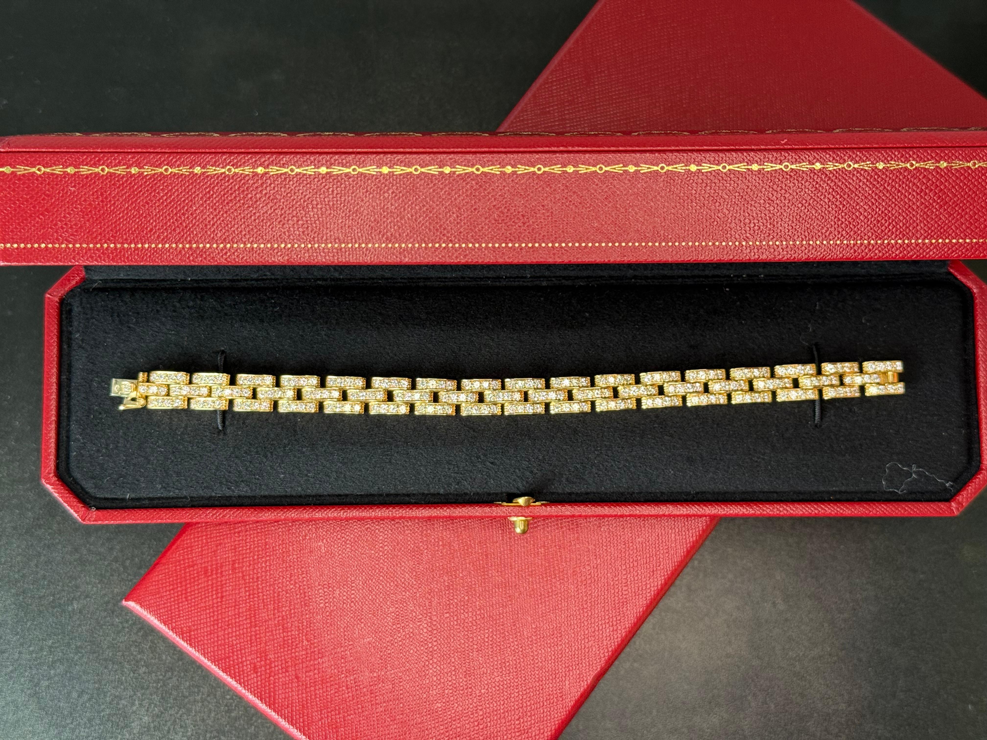 Bracelet panthère à diamants de Cartier Paris en vente 9