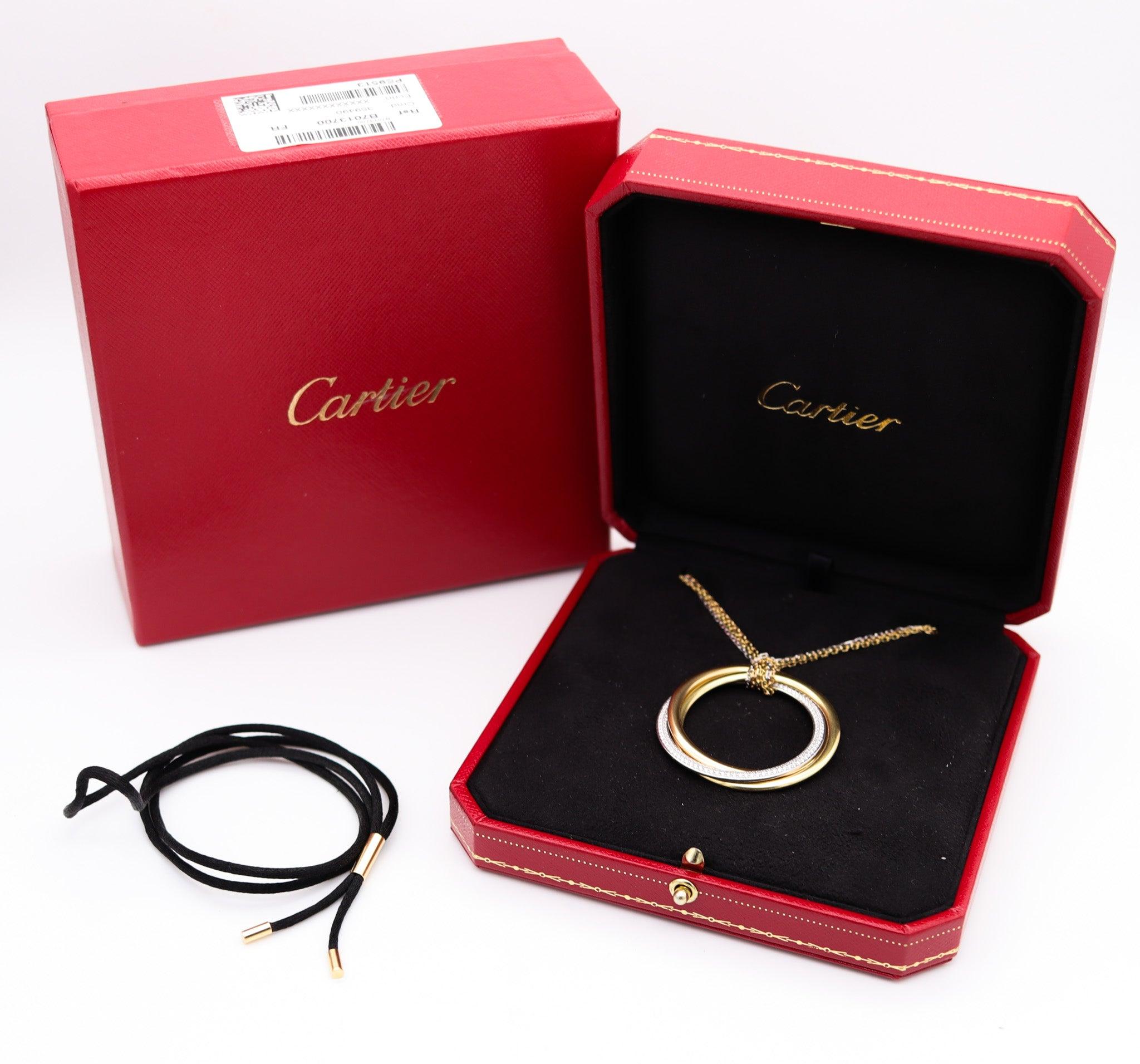 Modernist CARTIER Paris Extra Large Trinity Roller Necklace In 18Kt Gold With VVS Diamonds For Sale