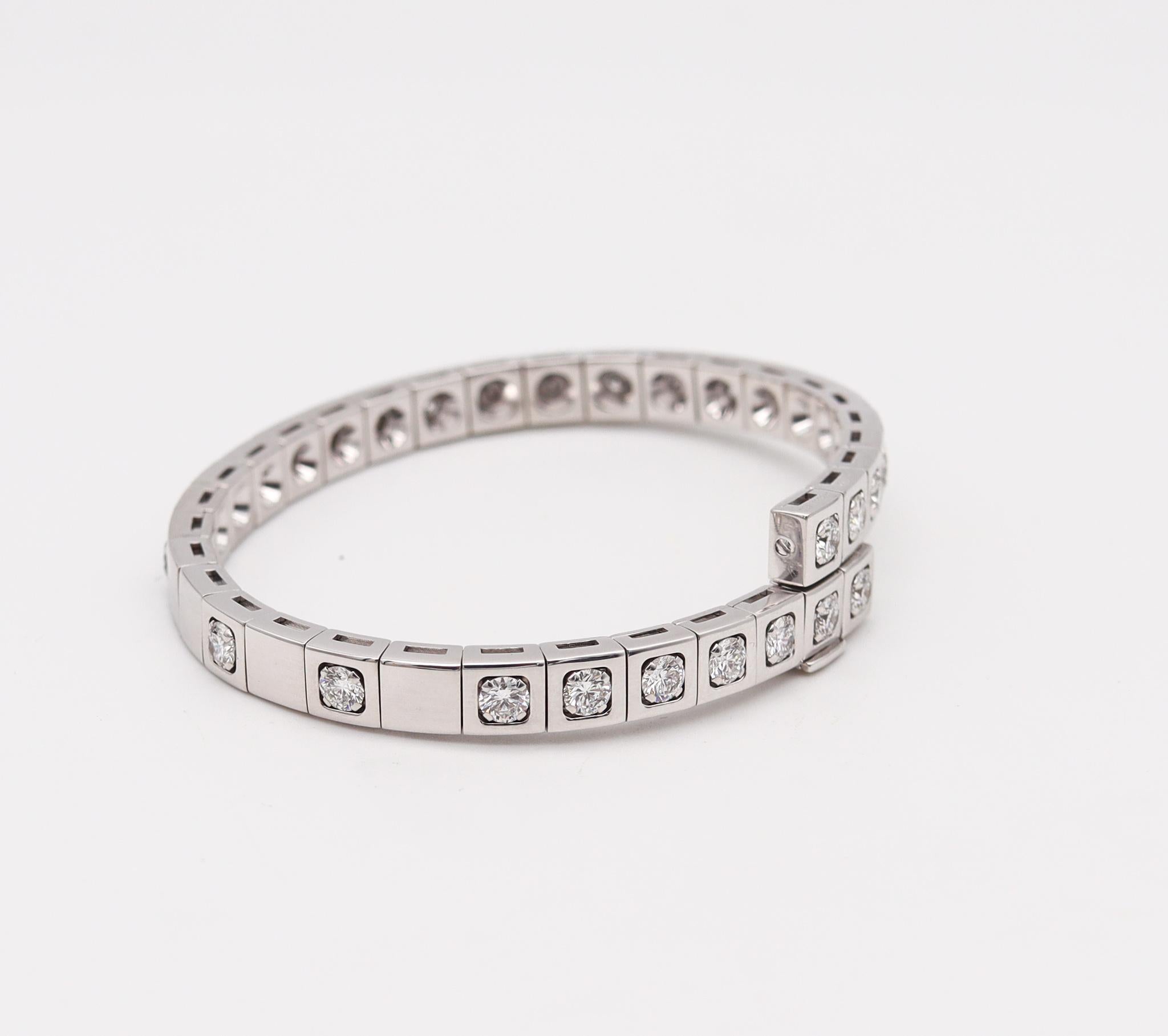 Women's Cartier Paris Flexible Tectonique Bracelet Bangle in 18Kt Gold 3.78 Ctw Diamonds For Sale