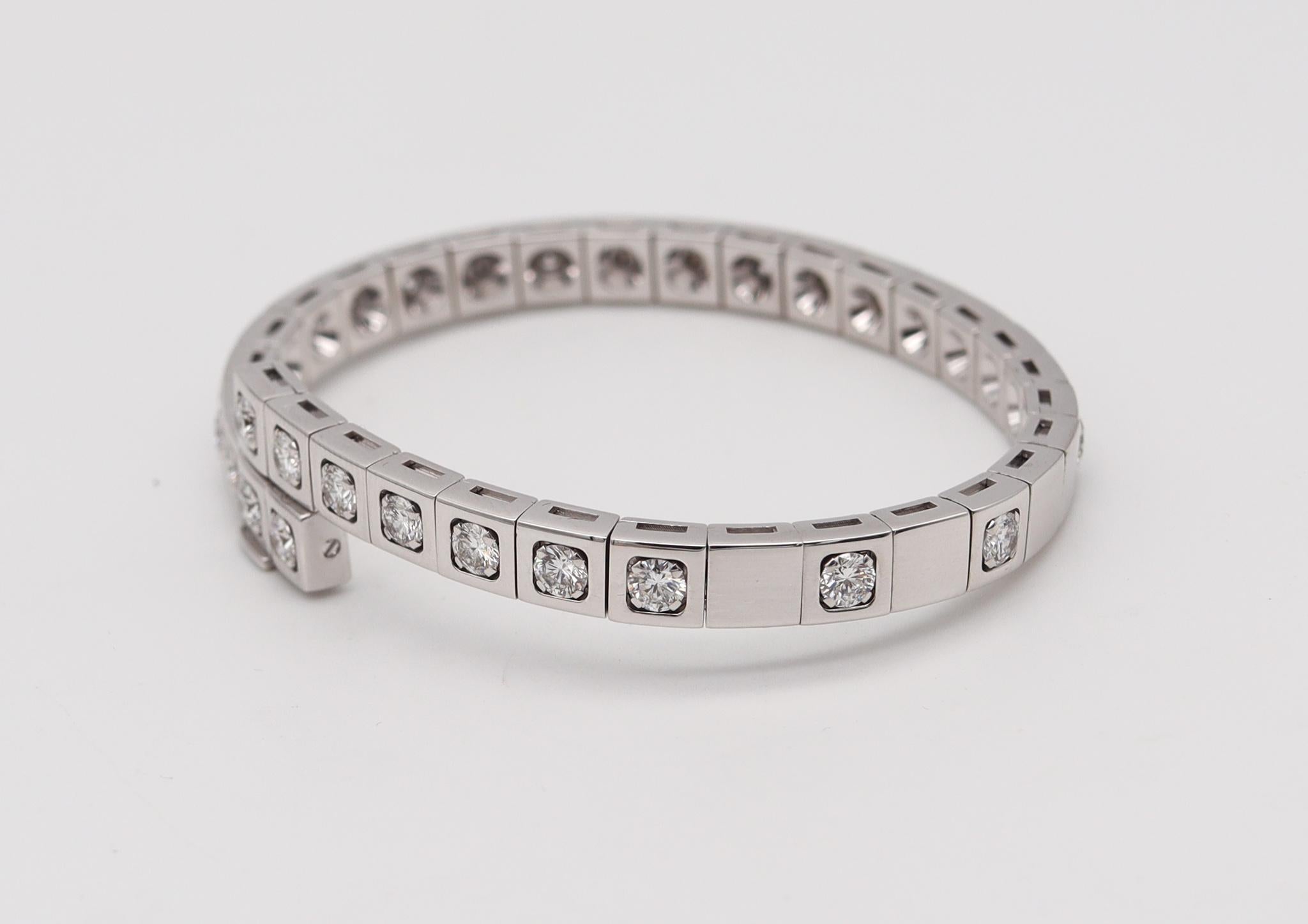 Cartier Paris Bracelet jonc Tectonique souple en or 18 carats avec 3,78 carats de diamants en vente 1