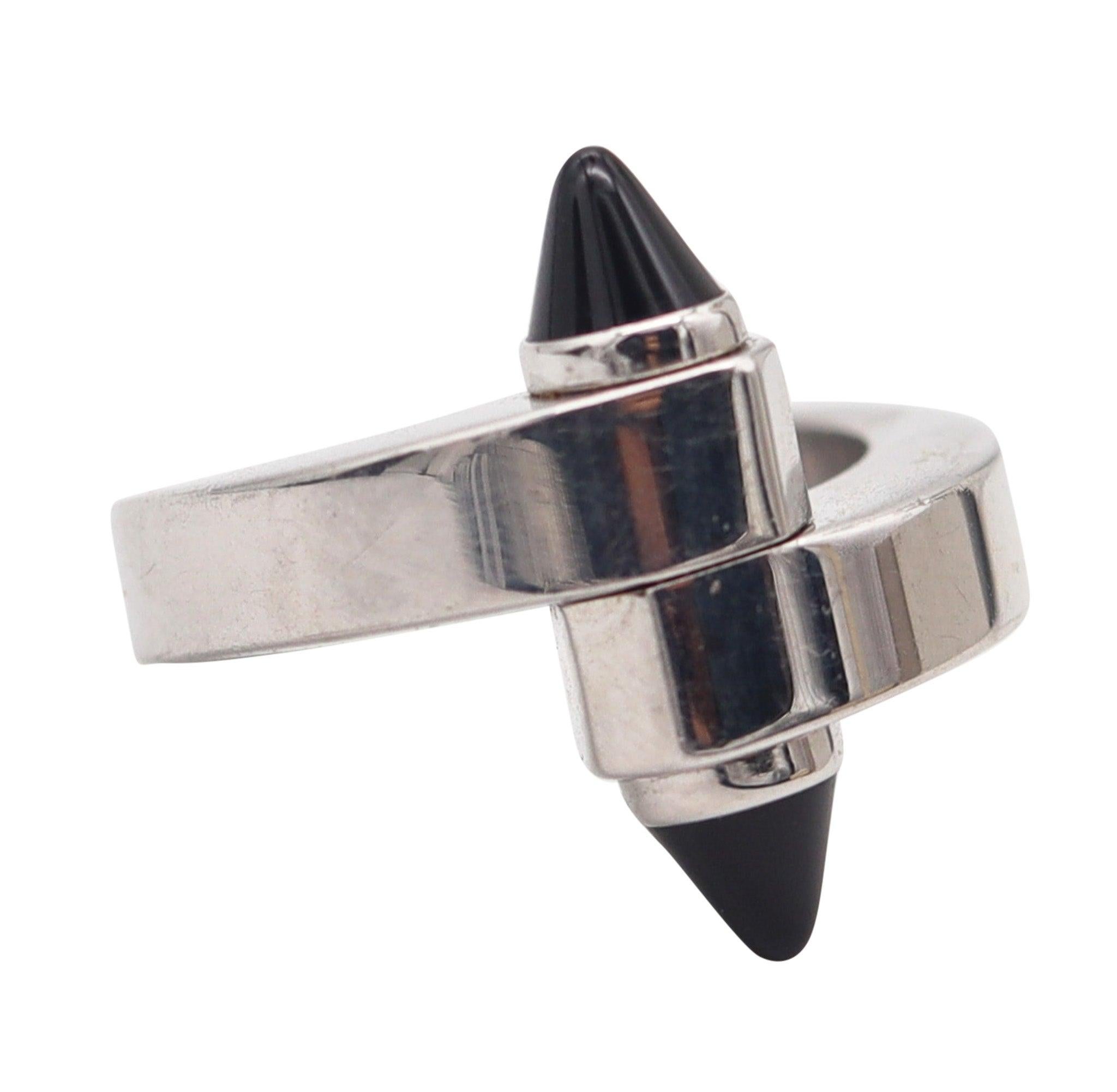 Modernista Cartier Paris Anello geometrico Menotte Bypass in oro 18Kt con onice nera Sz 51 in vendita